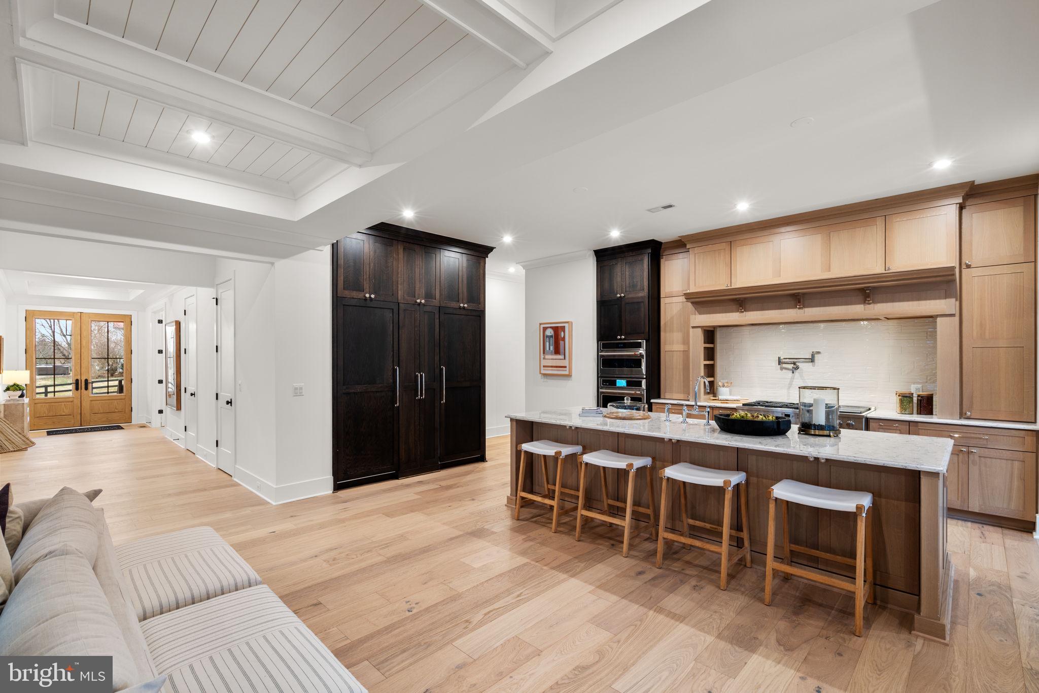 GLENMORE FARM - Residential