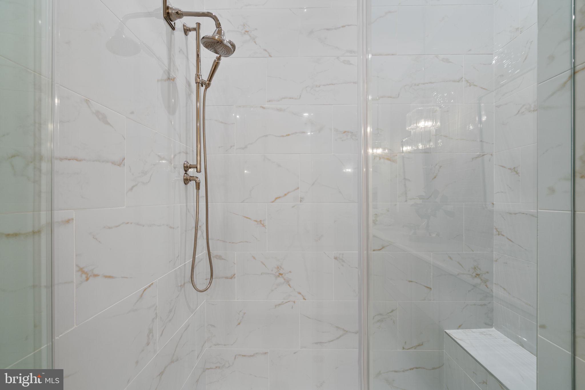 GLENMORE FARM - Residential