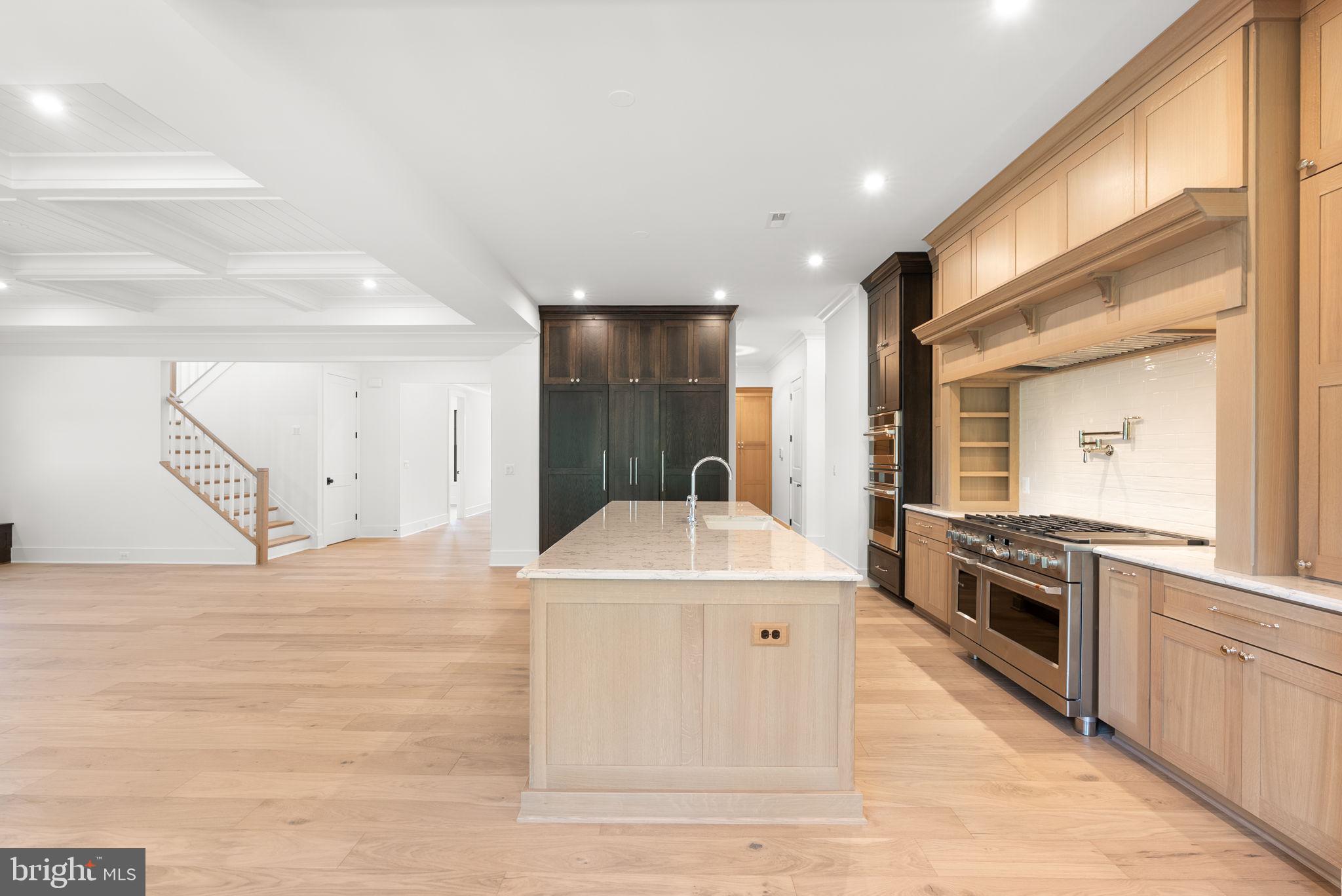 GLENMORE FARM - Residential