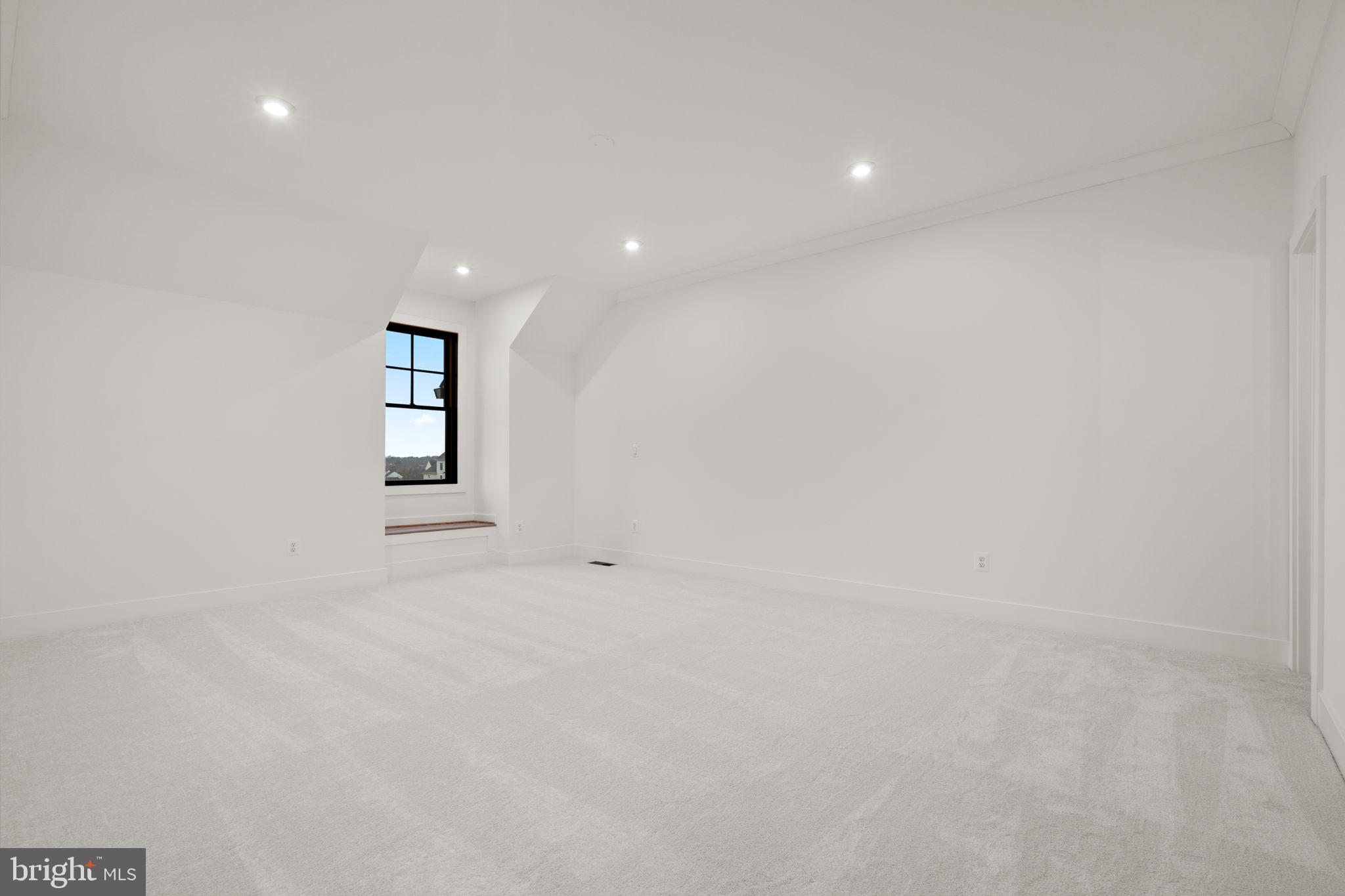 GLENMORE FARM - Residential