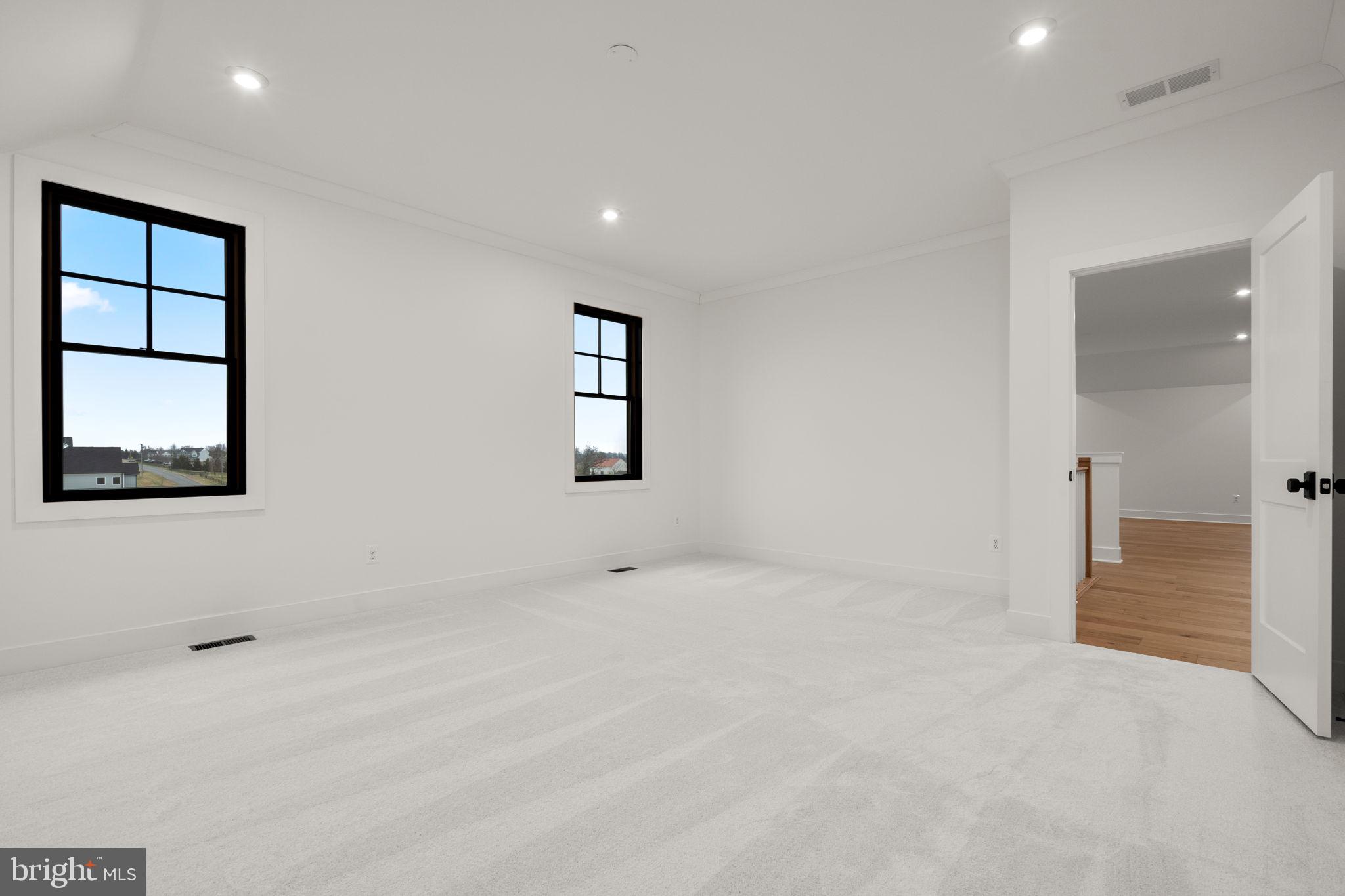 GLENMORE FARM - Residential