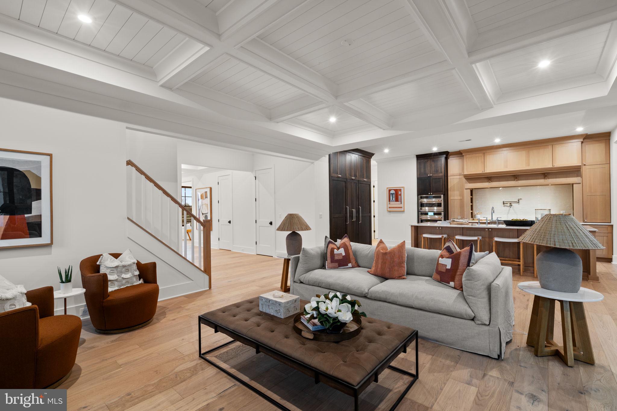 GLENMORE FARM - Residential