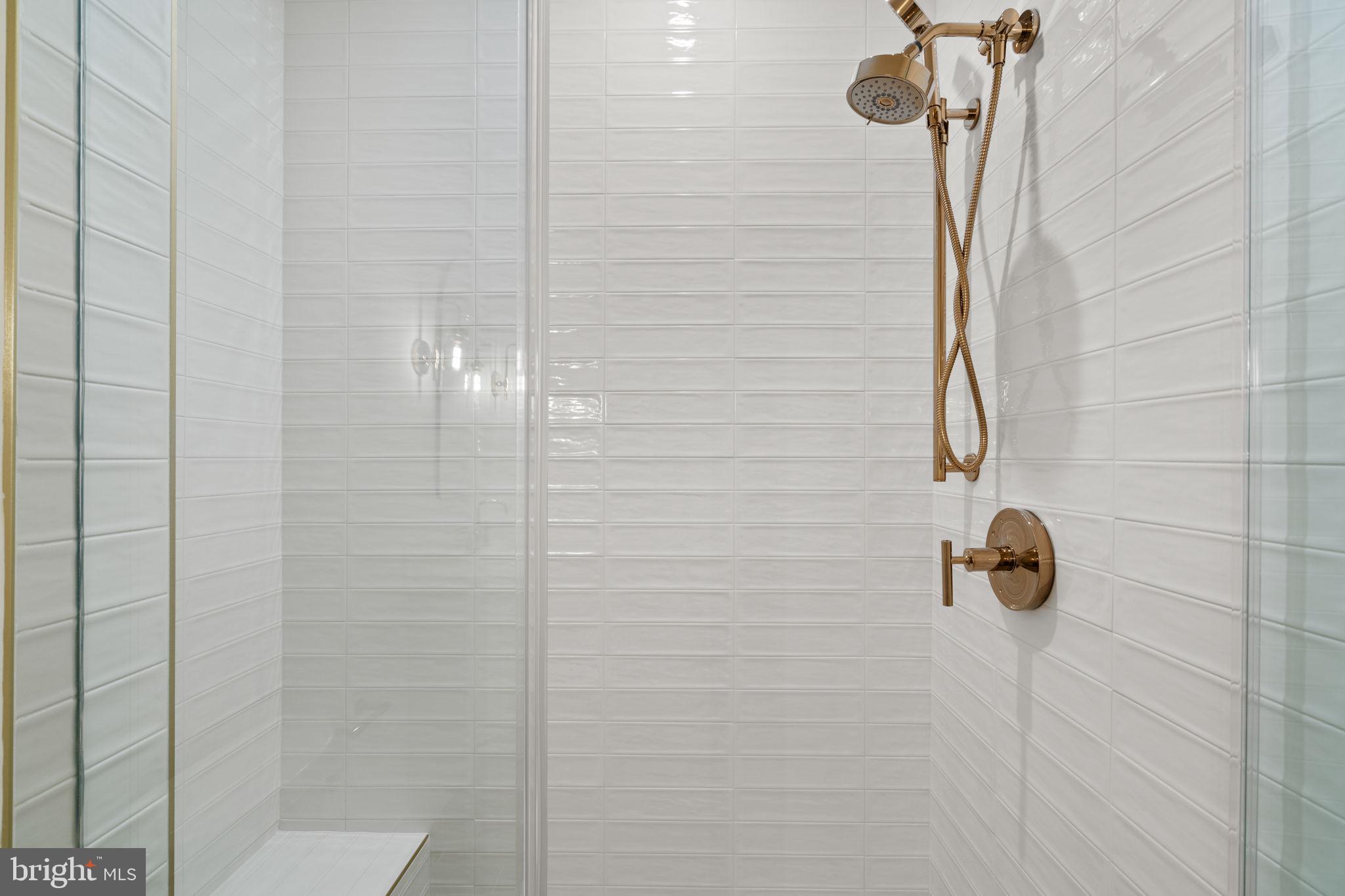 GLENMORE FARM - Residential