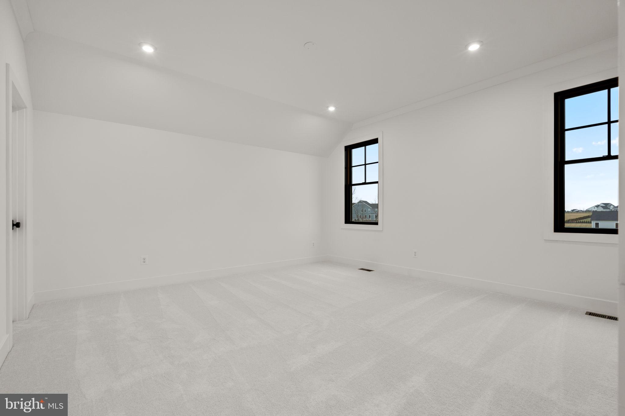 GLENMORE FARM - Residential