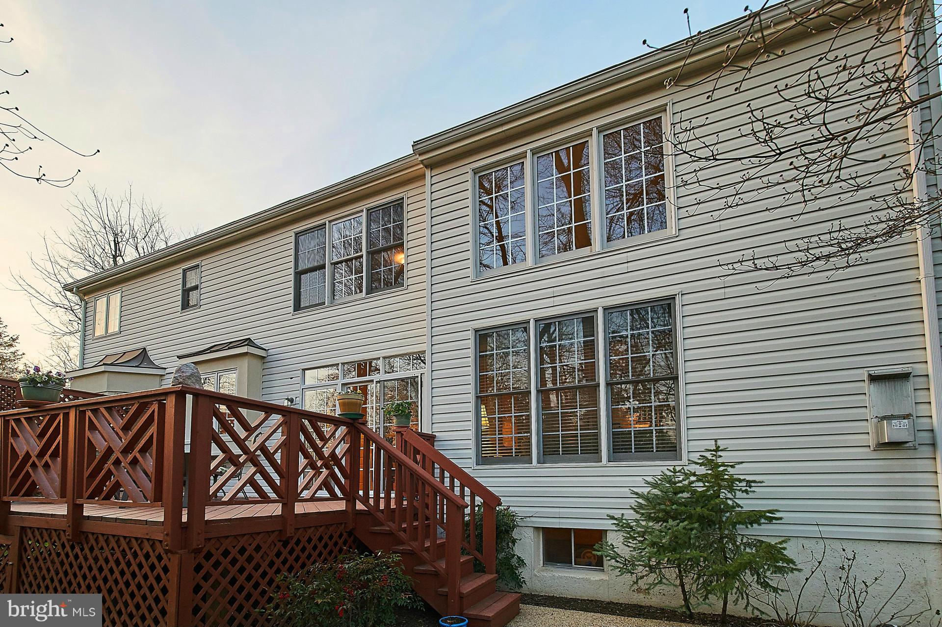 EDGEMOORE MANOR - Residential