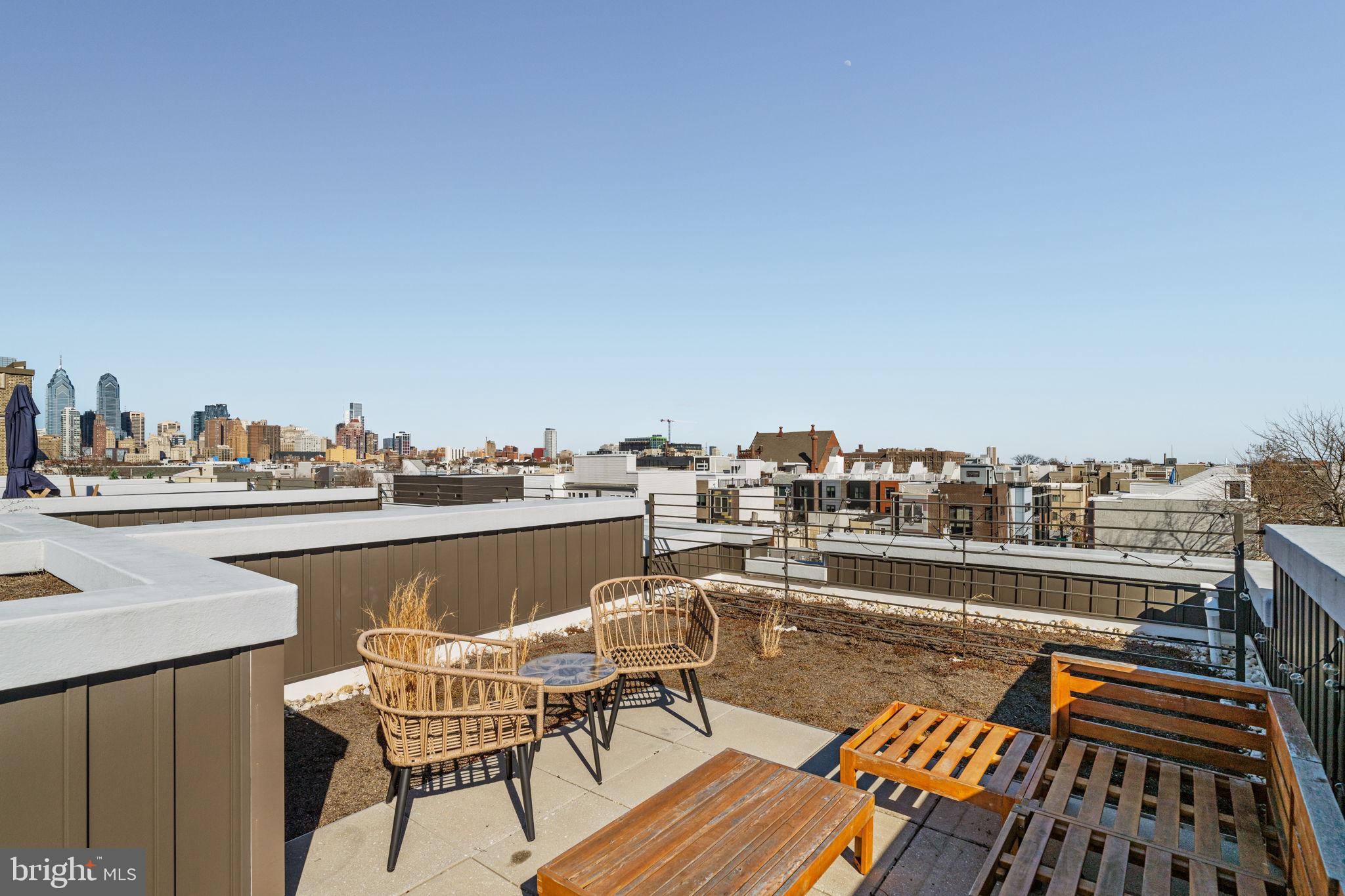 POINT BREEZE - Residential Lease