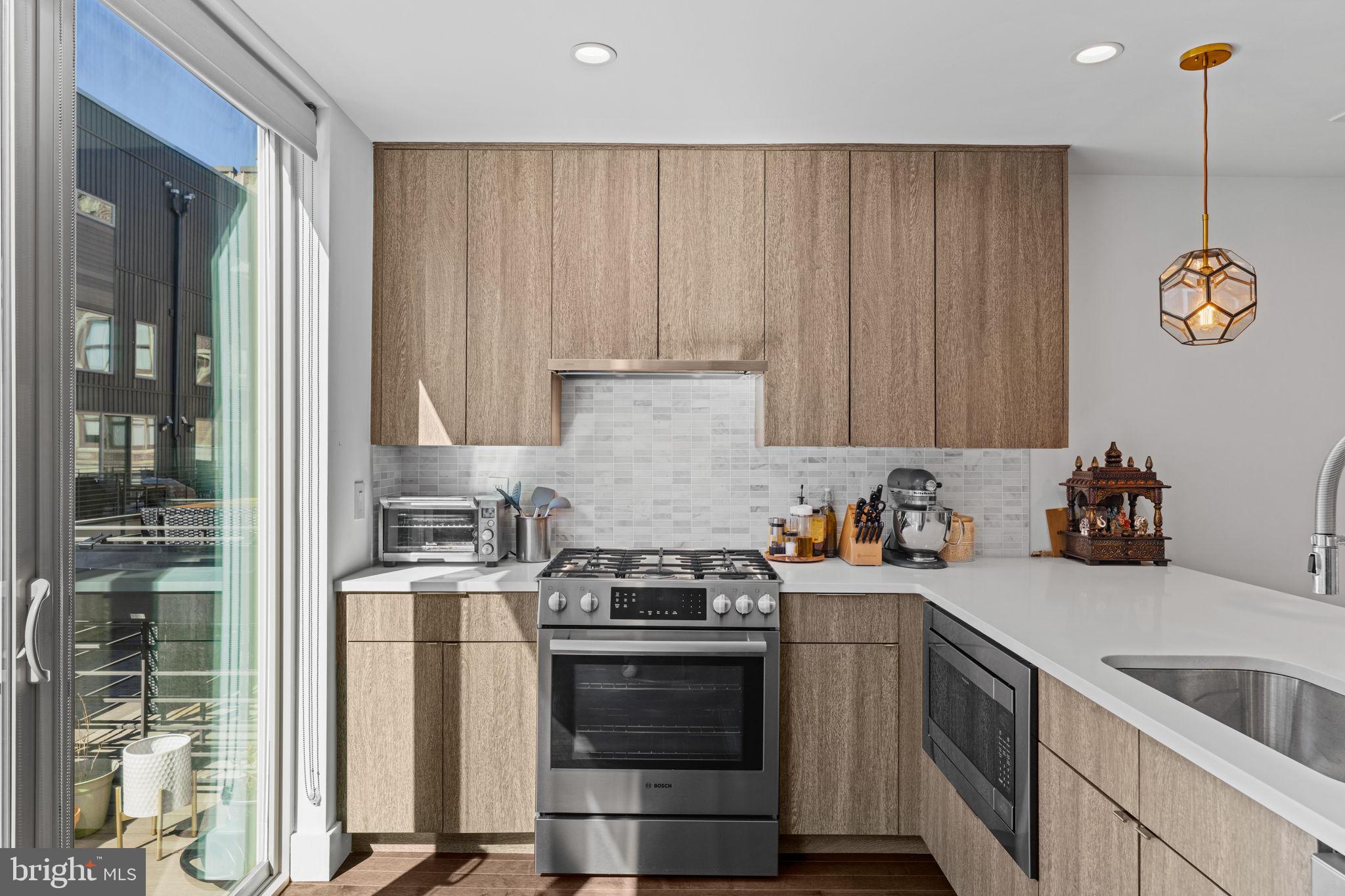 POINT BREEZE - Residential Lease