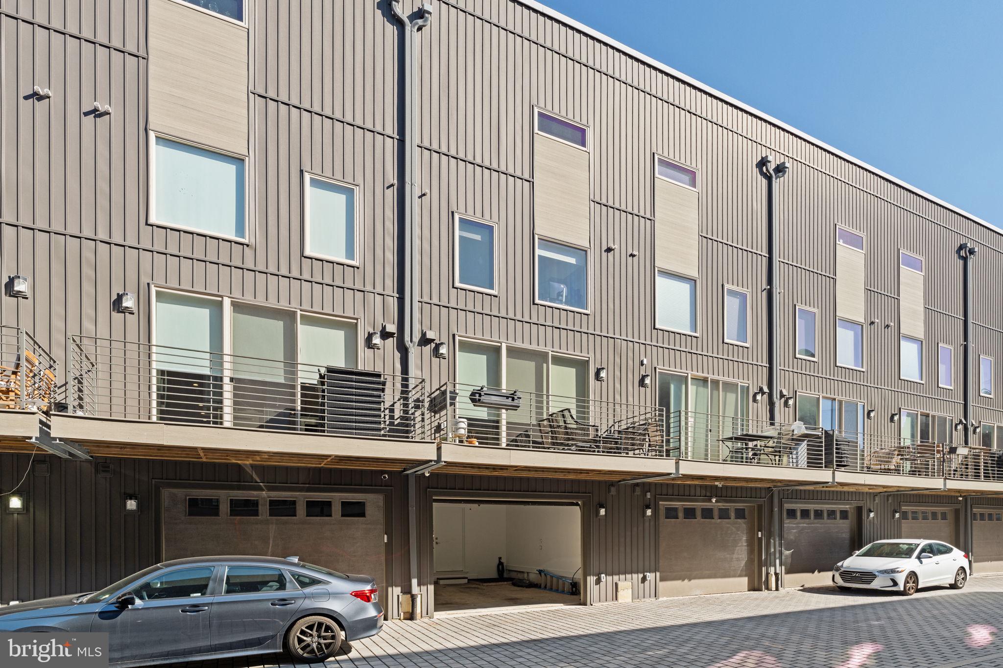 POINT BREEZE - Residential Lease