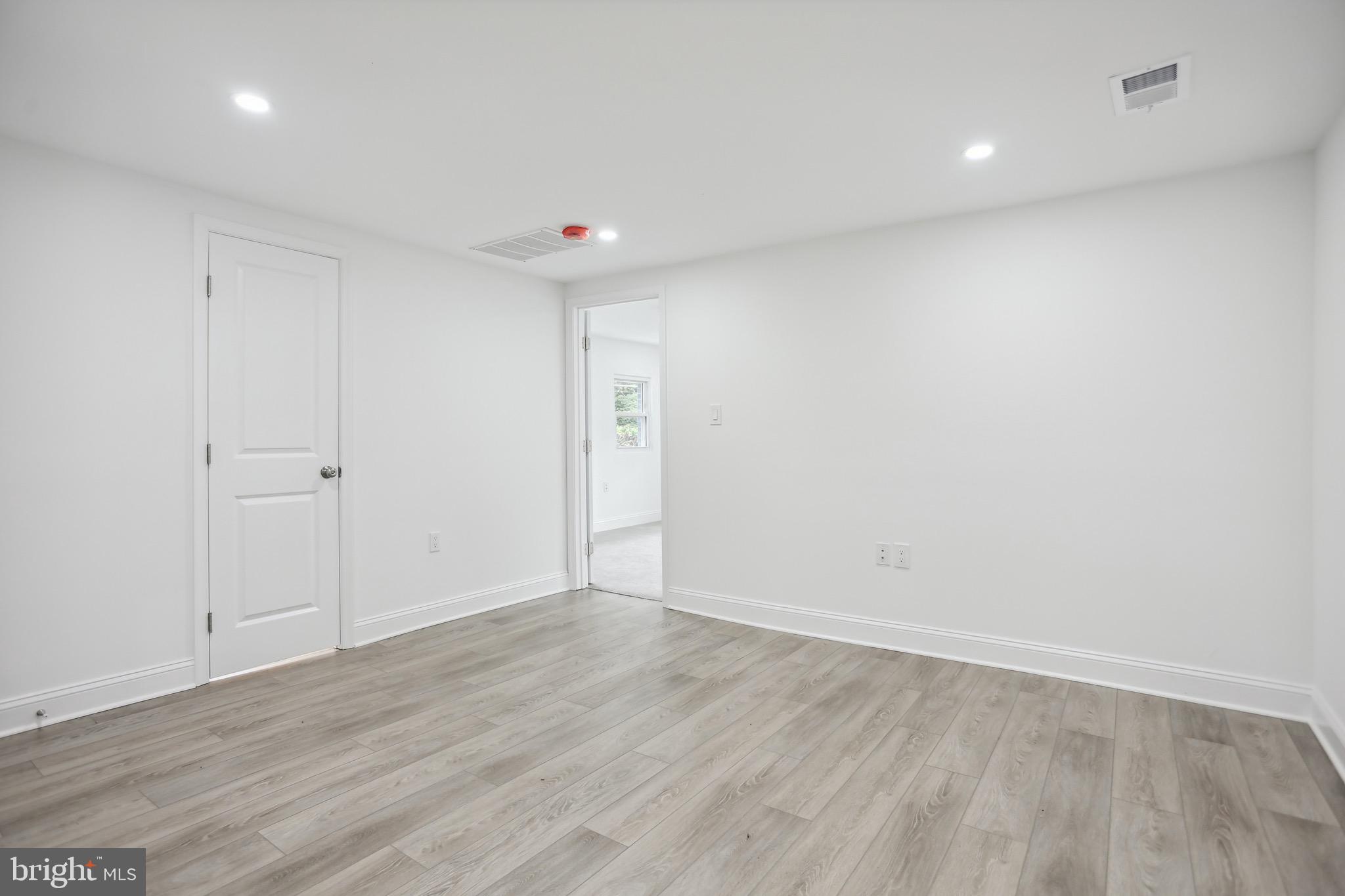 BRADBURY - Residential