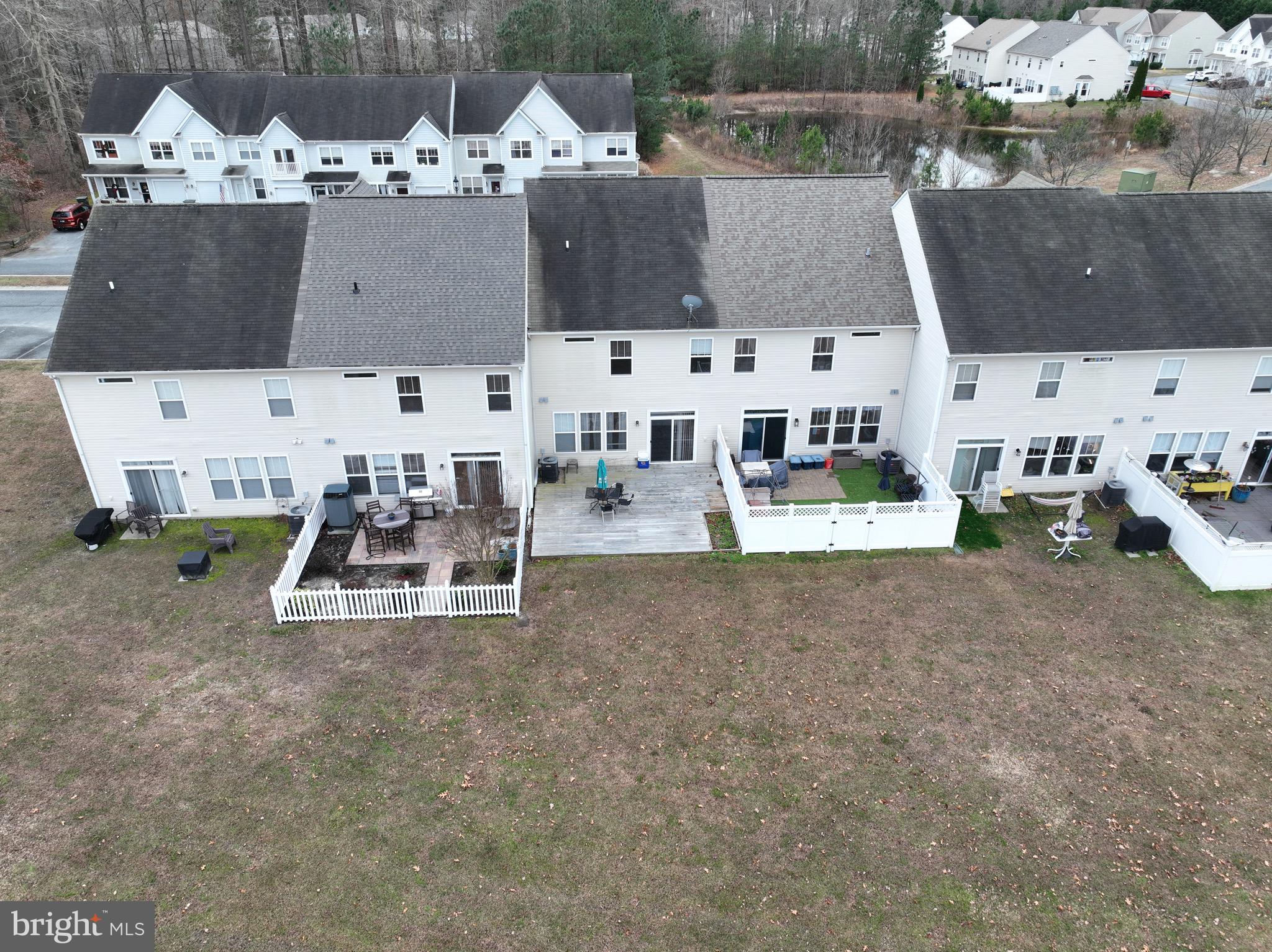 372 SCHOONER LANE 604