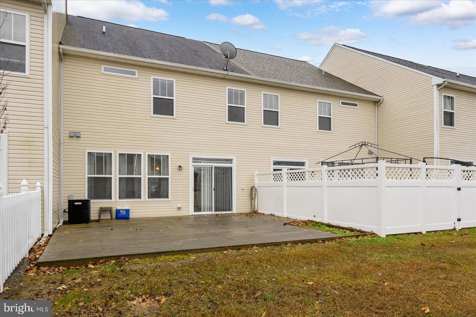 DECATUR FARM - Residential