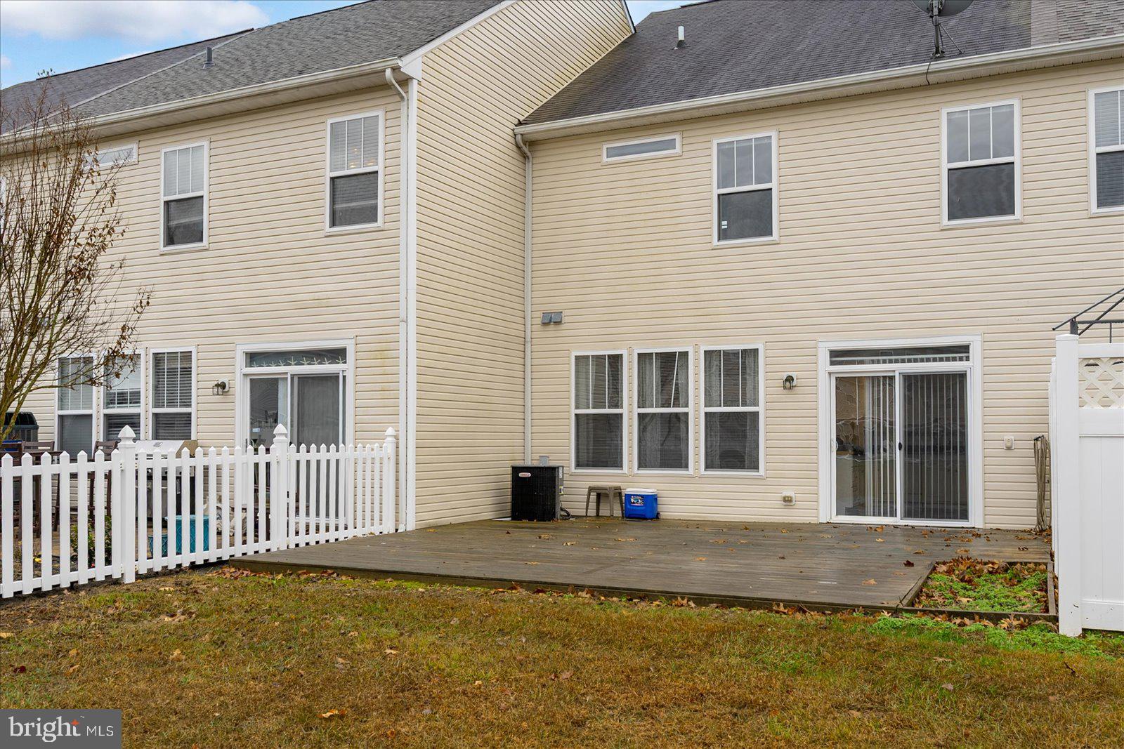 DECATUR FARM - Residential