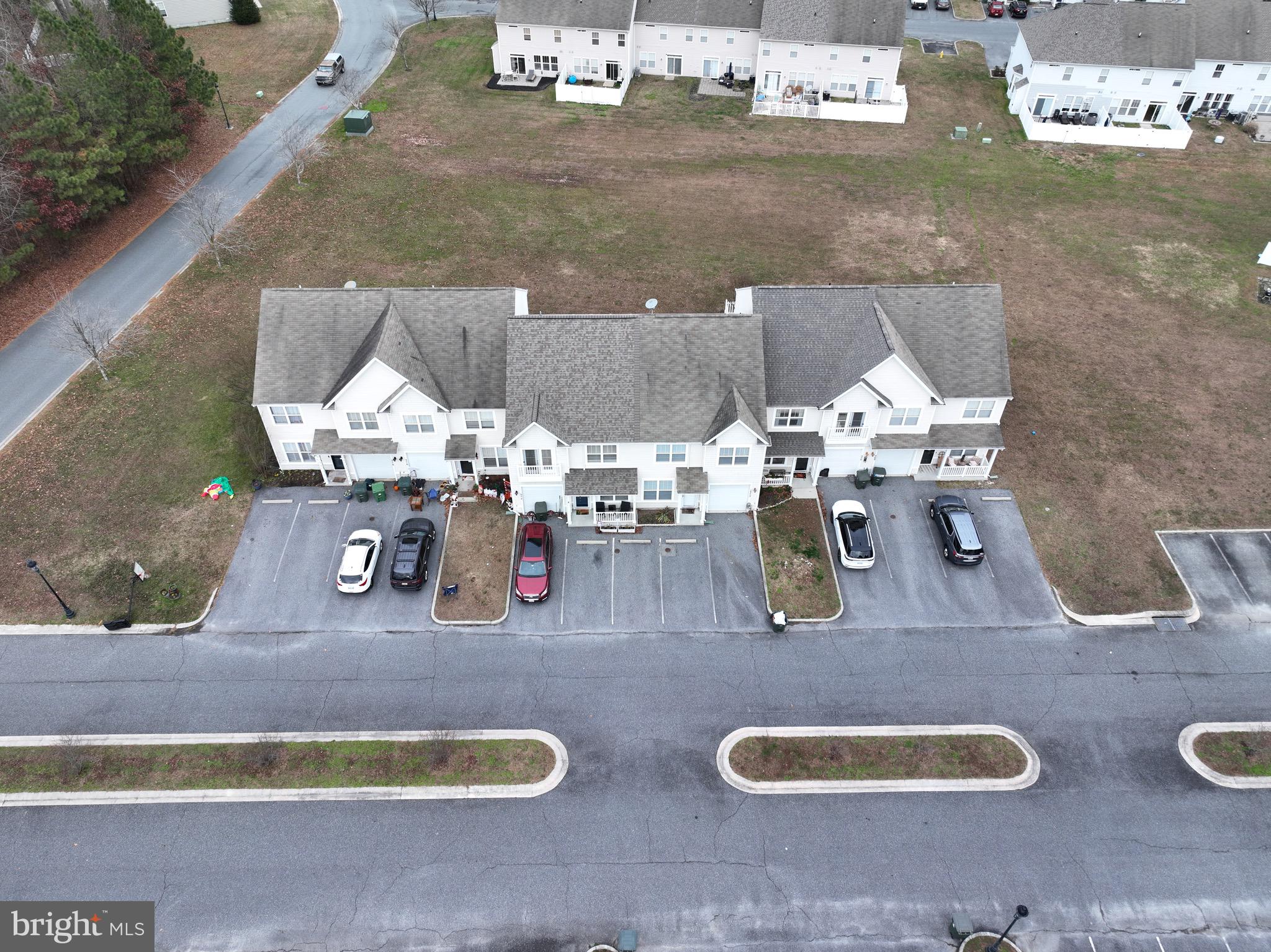 372 SCHOONER LANE 604