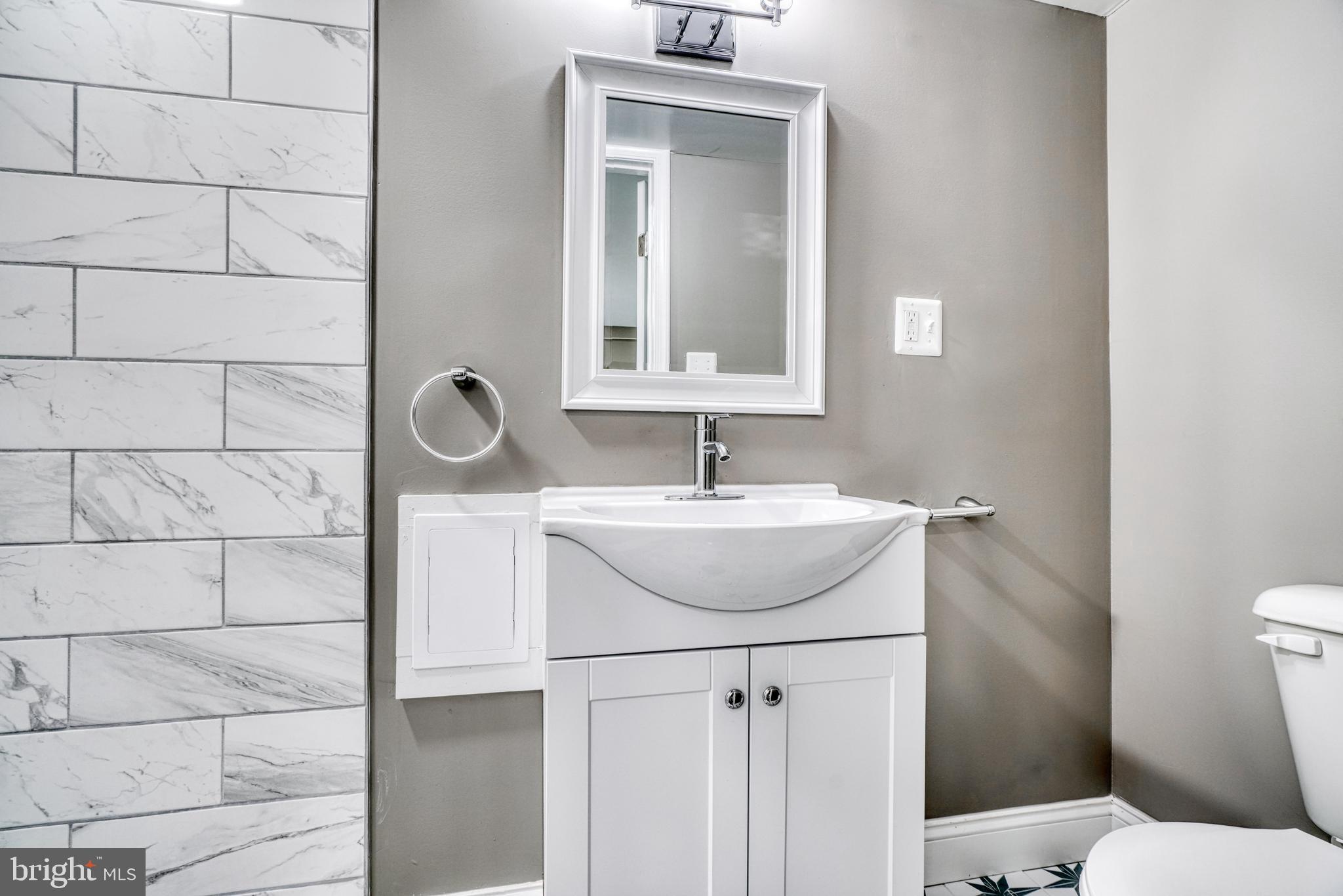 EDMONSON HEIGHTS - Residential