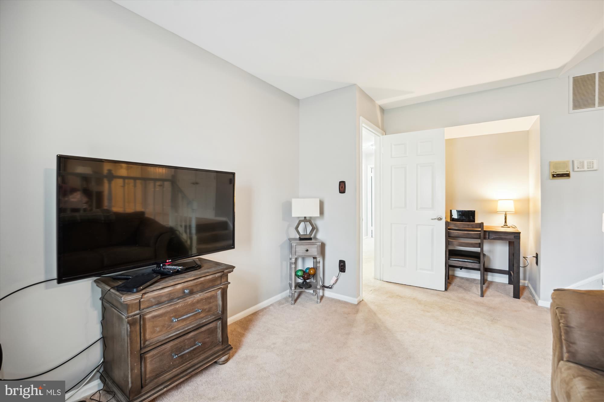 GARDEN ESTATES - Residential