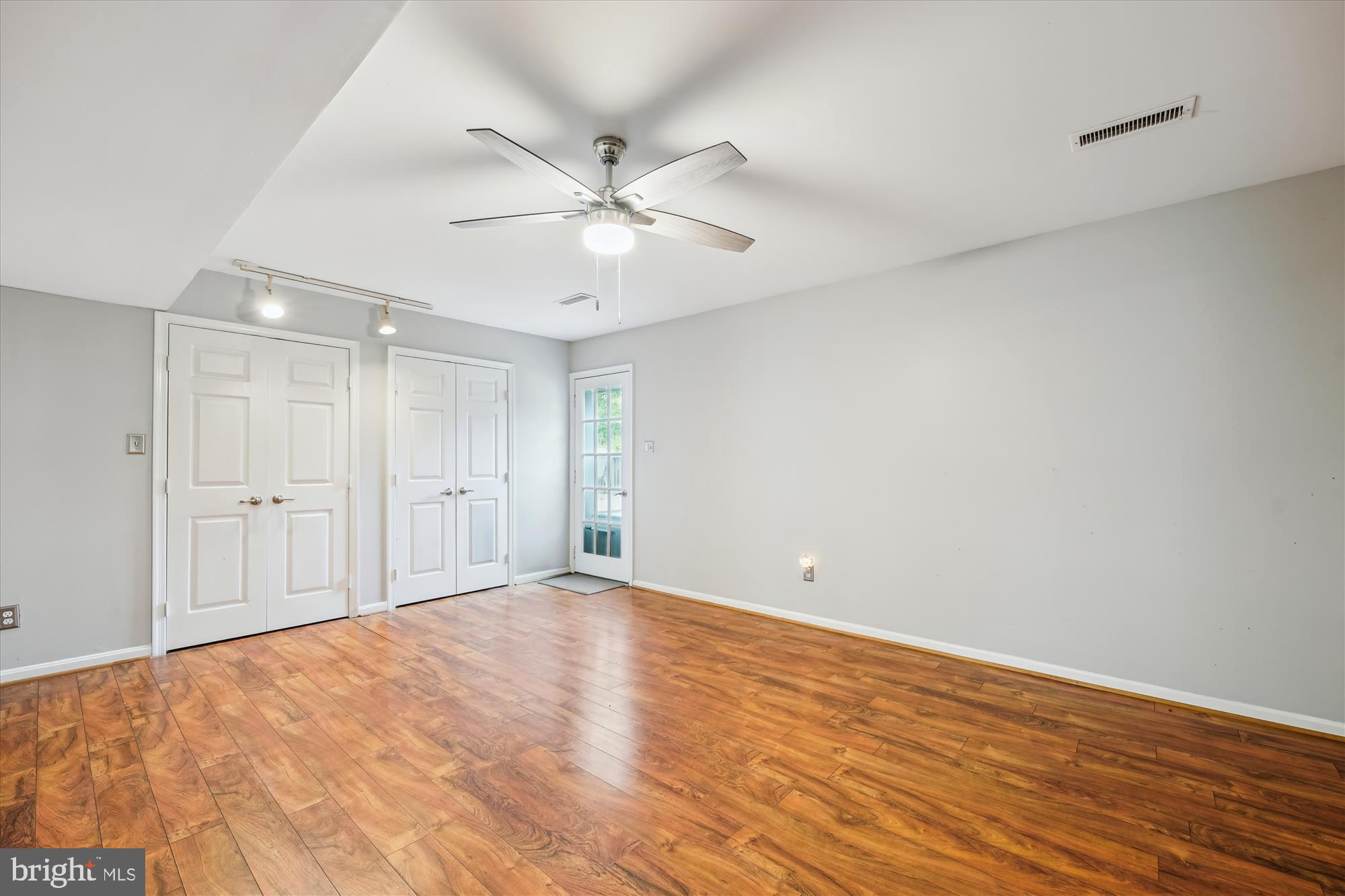 GARDEN ESTATES - Residential