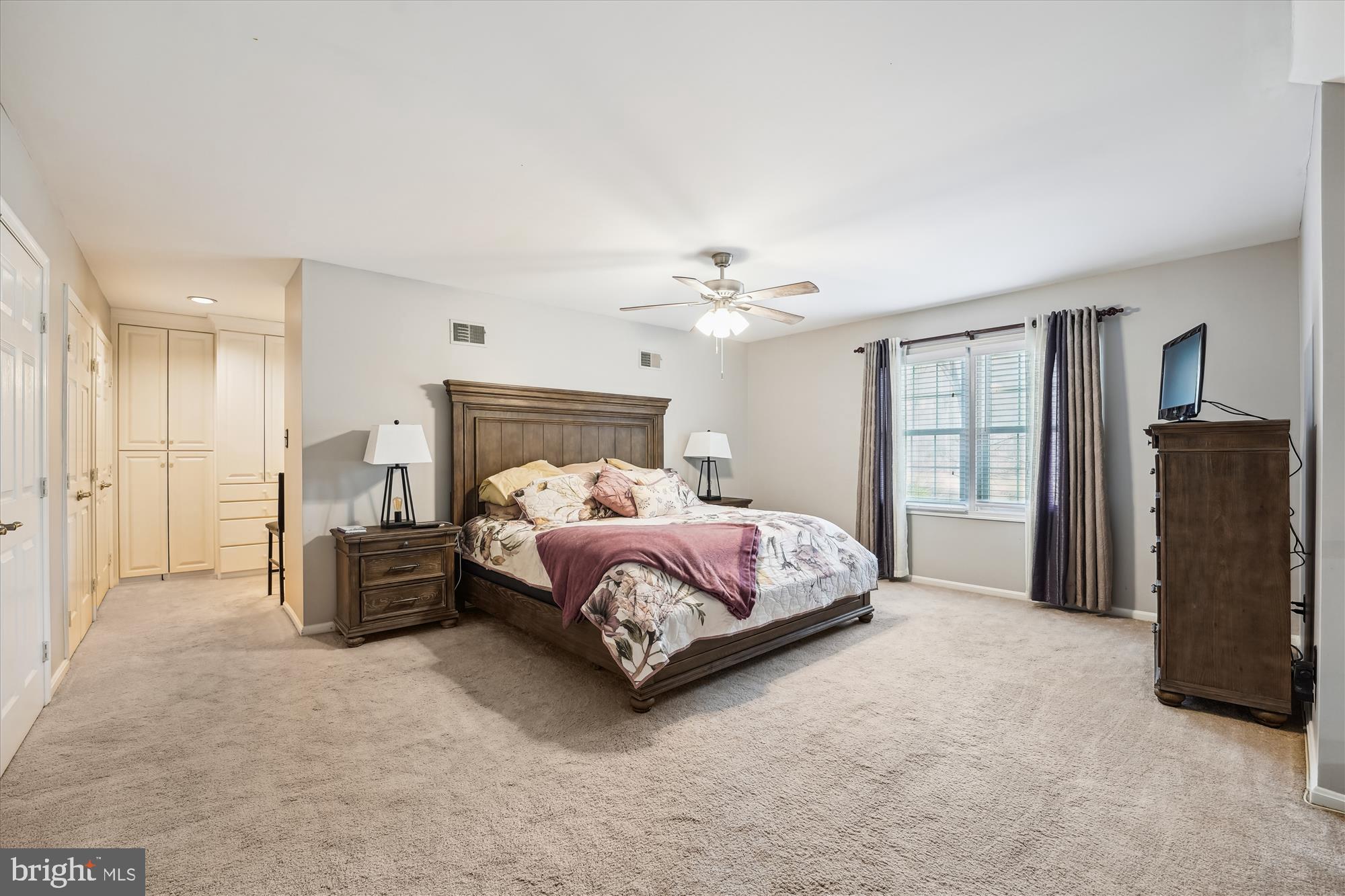 GARDEN ESTATES - Residential