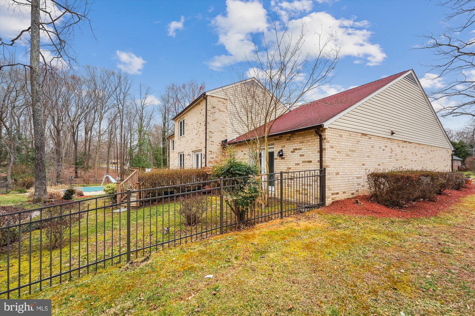 GARDEN ESTATES - Residential