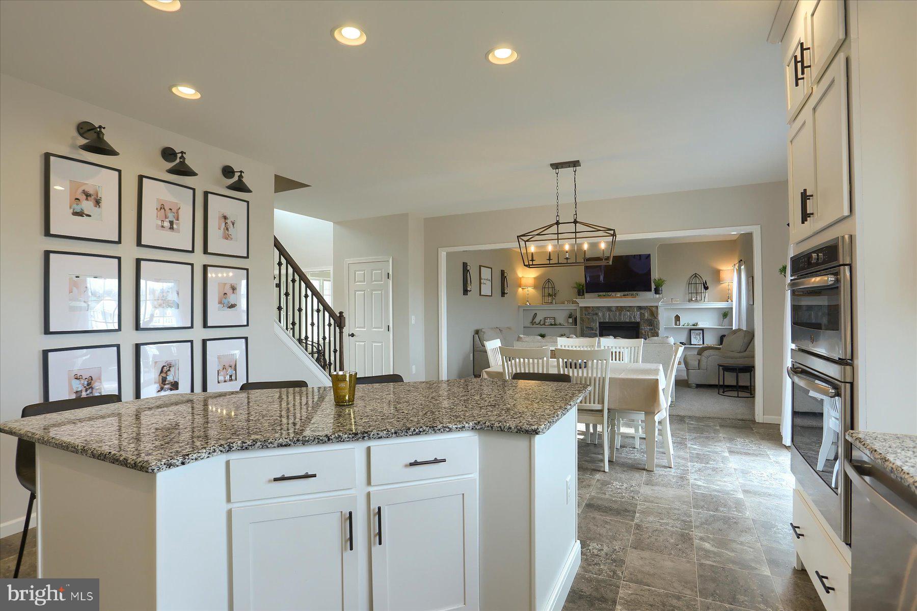 AMBER FIELDS - Residential