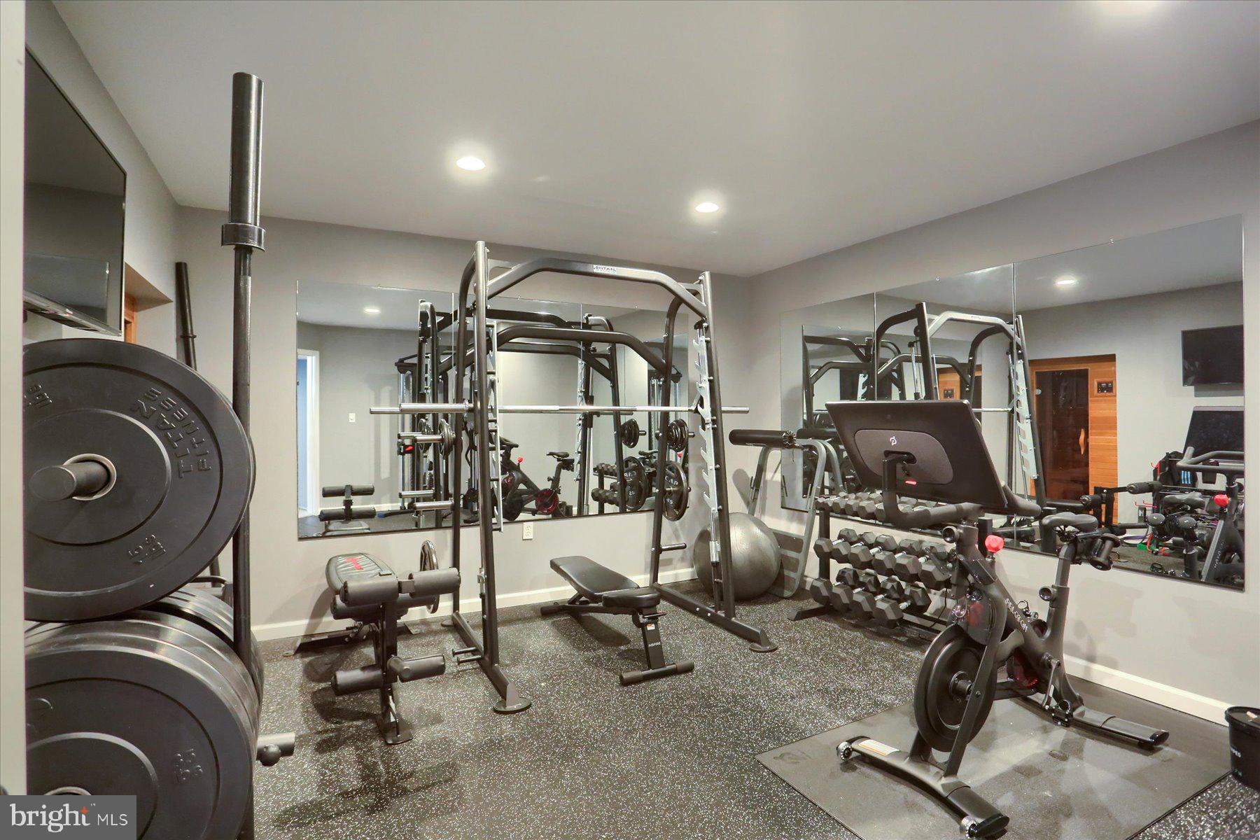 AMBER FIELDS - Residential