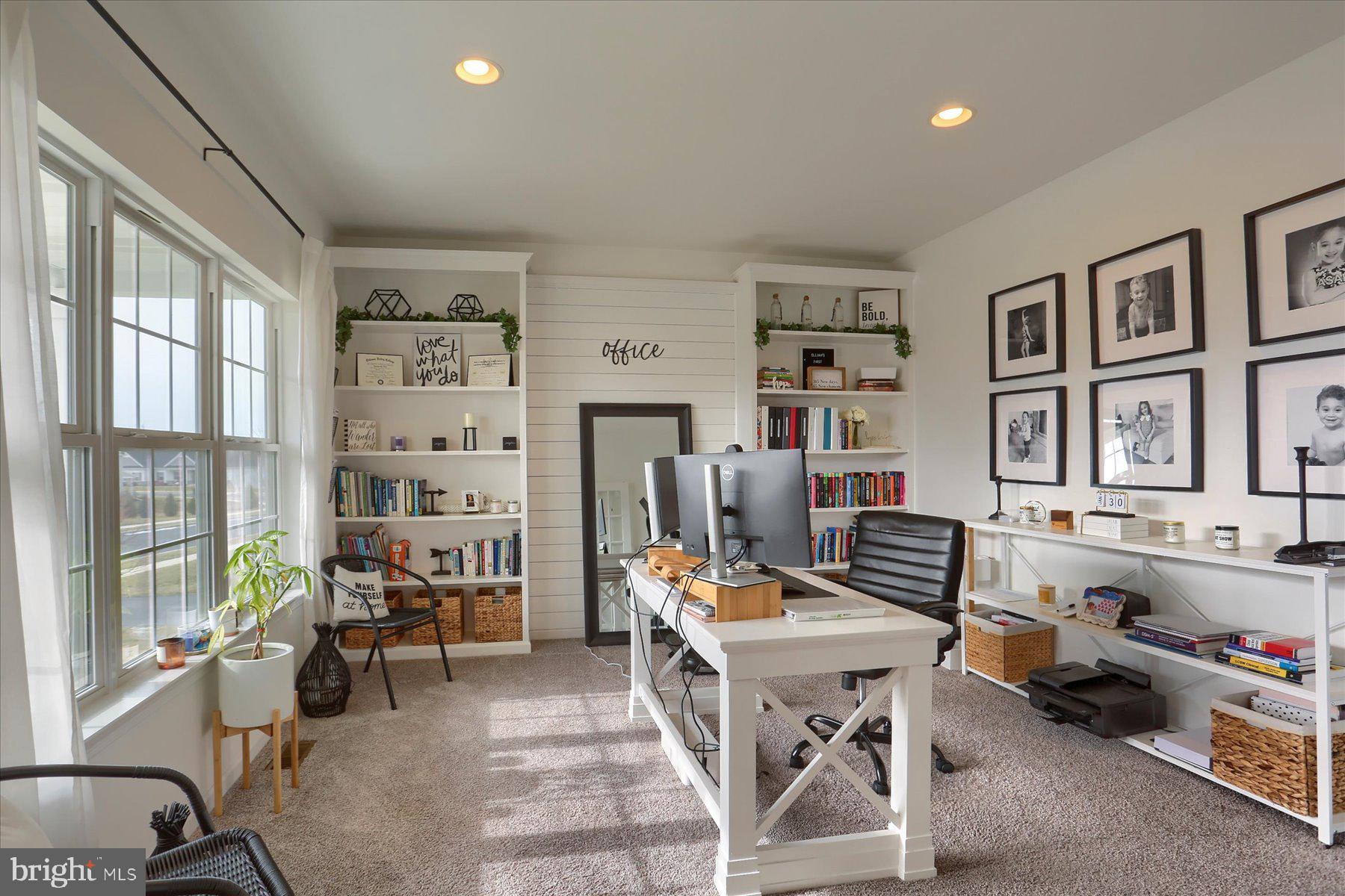 AMBER FIELDS - Residential