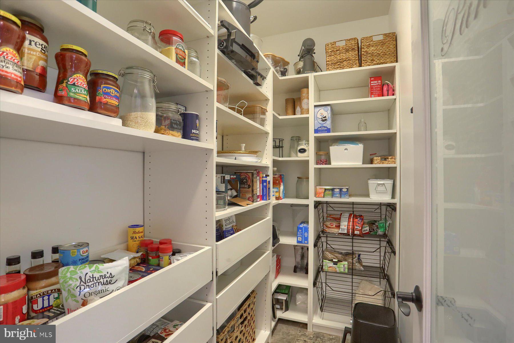 AMBER FIELDS - Residential