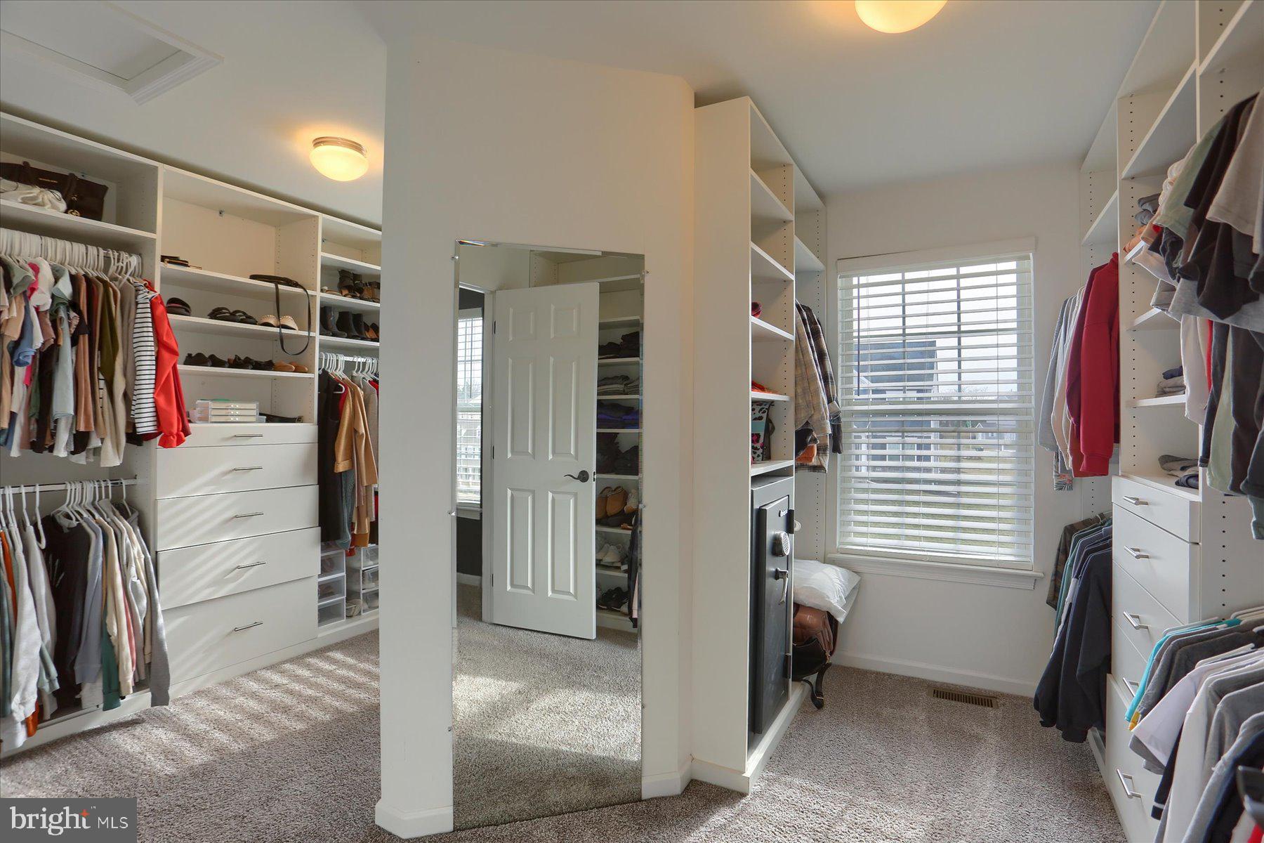 AMBER FIELDS - Residential