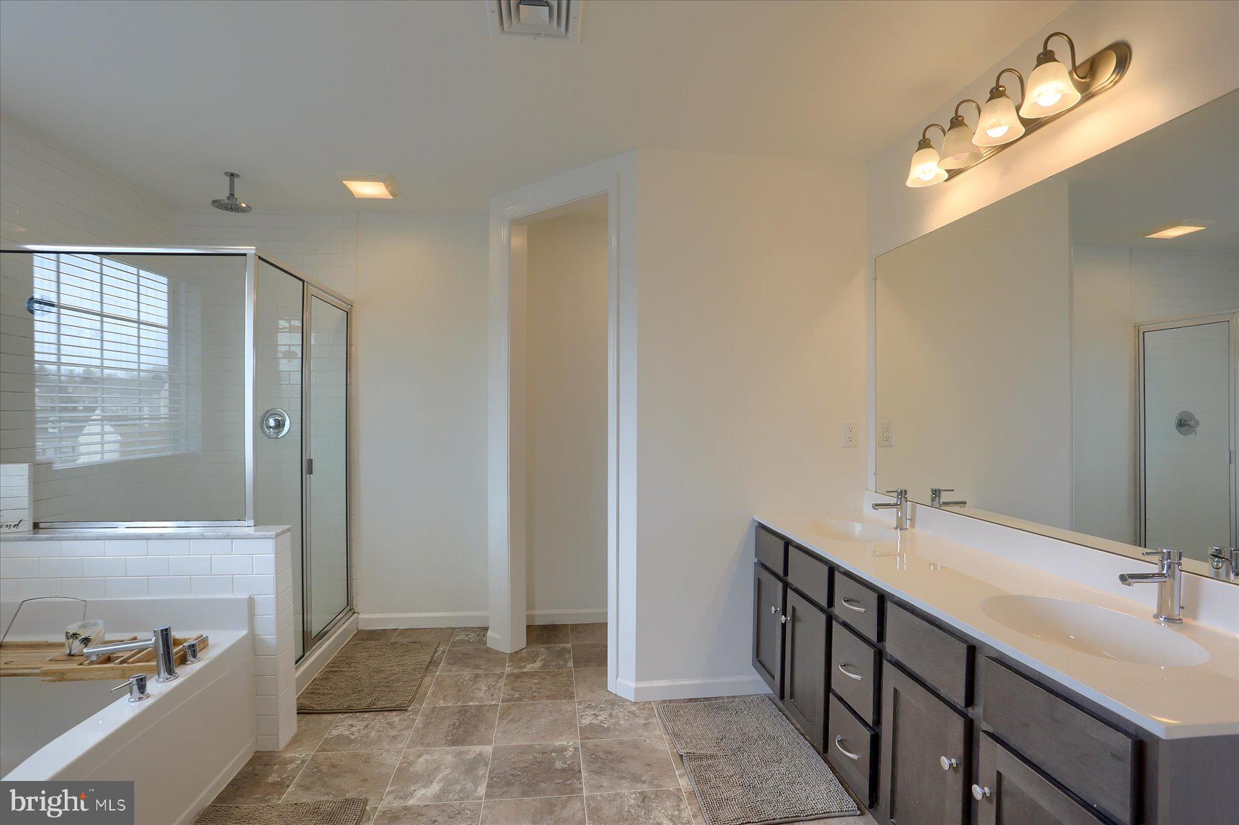 AMBER FIELDS - Residential