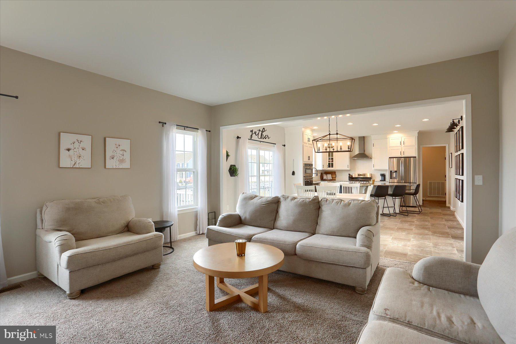 AMBER FIELDS - Residential