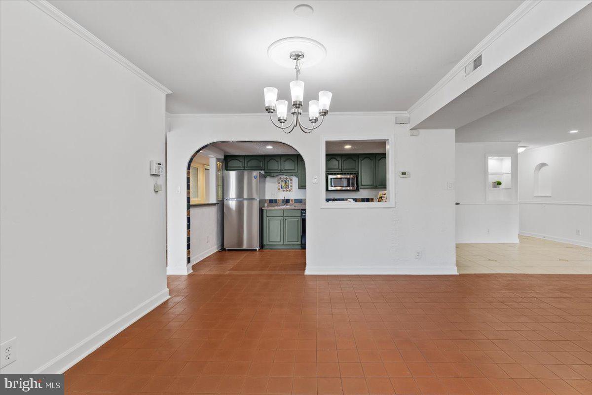 STAFFORD MEADOWS - Residential Lease