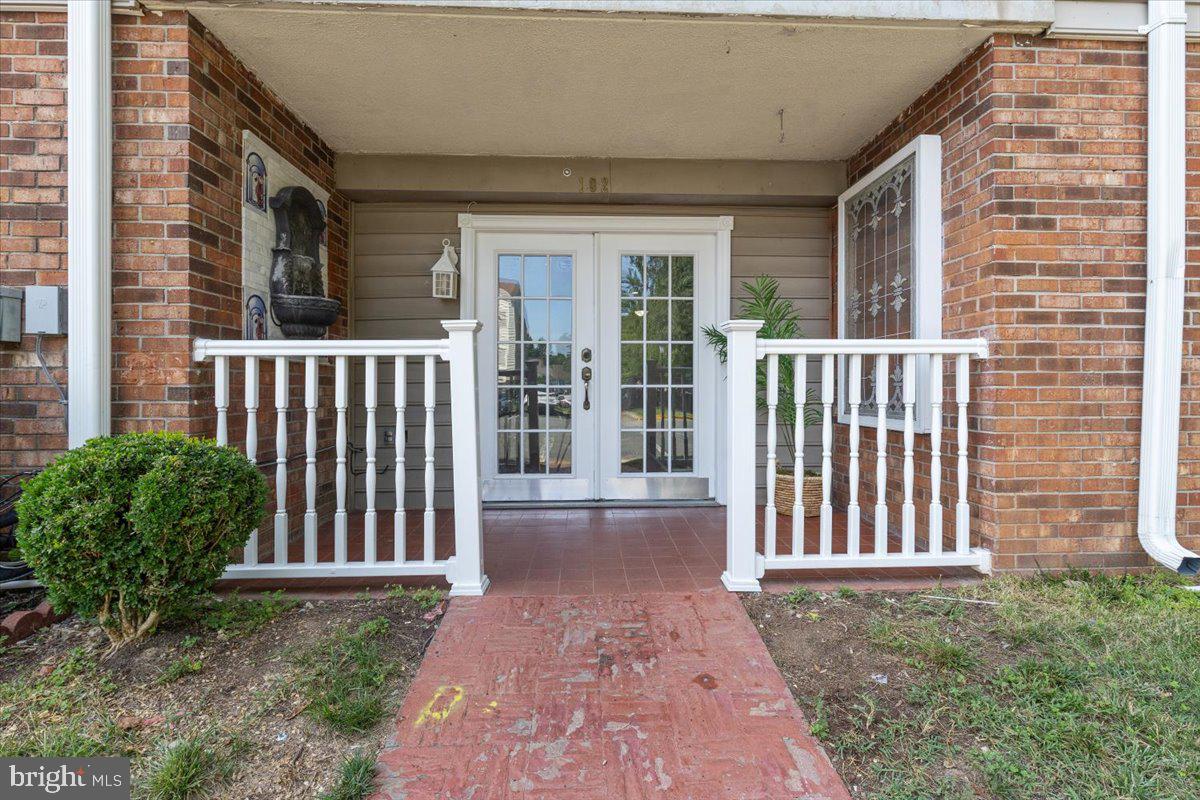 STAFFORD MEADOWS - Residential Lease