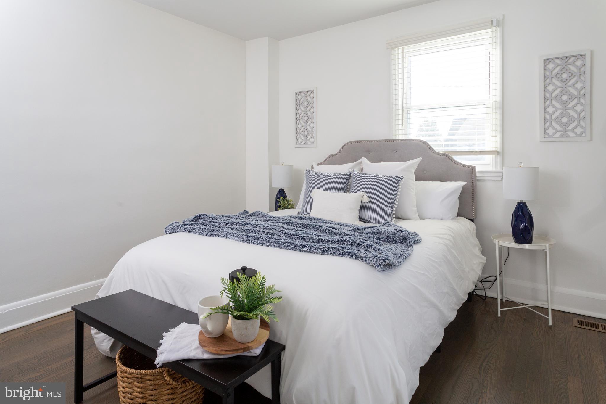 GARDENVILLE - Residential