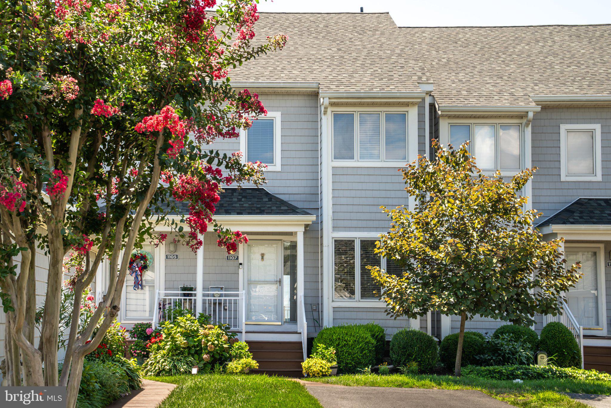 1107 OYSTER COVE DRIVE