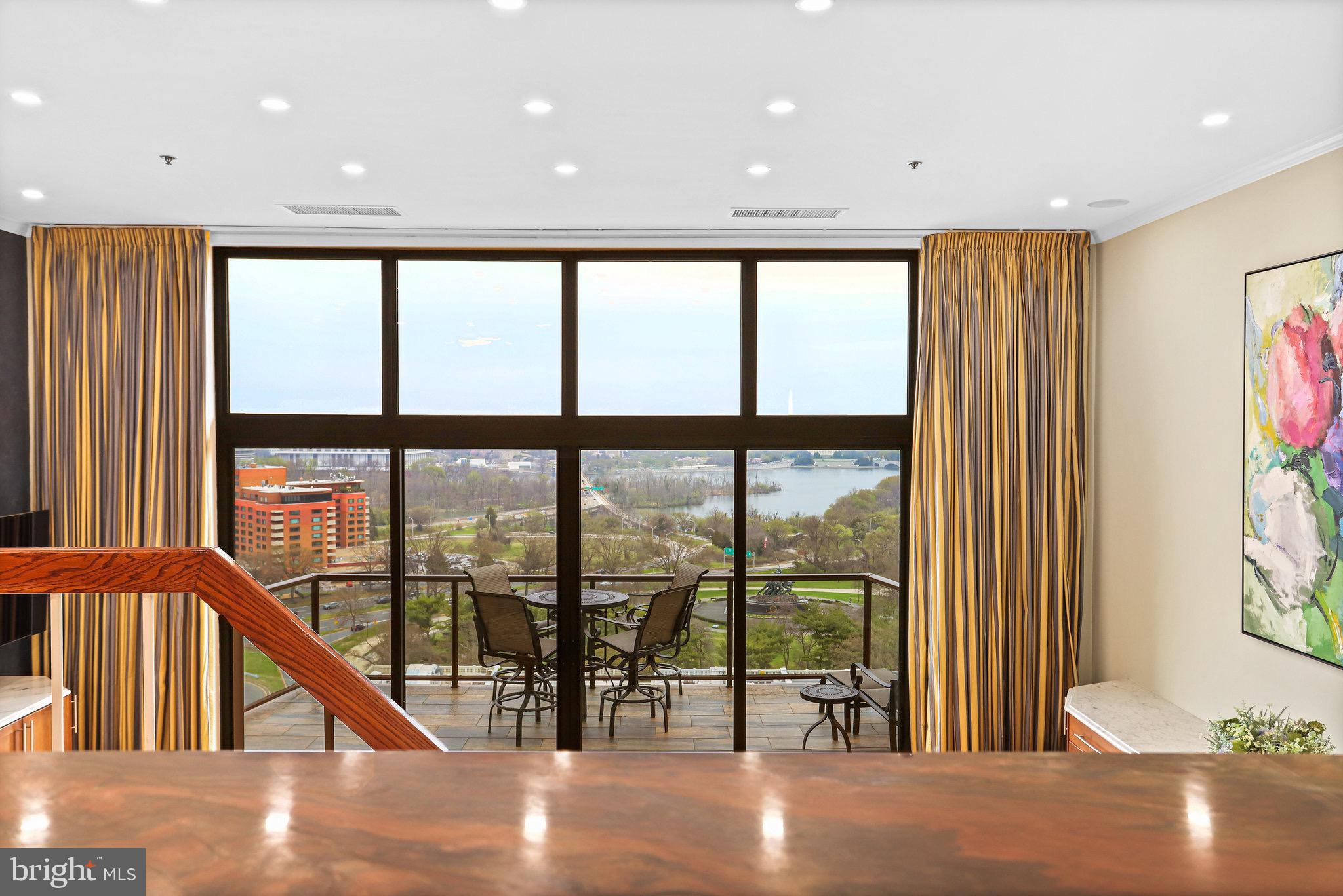 THE WESLIE - Residential