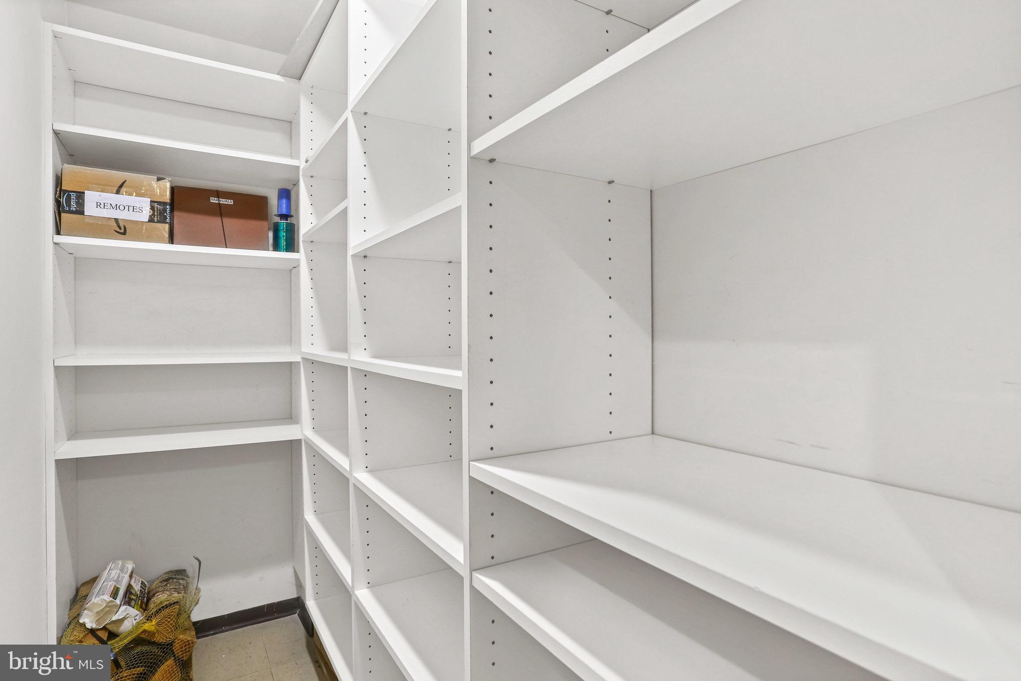 THE WESLIE - Residential