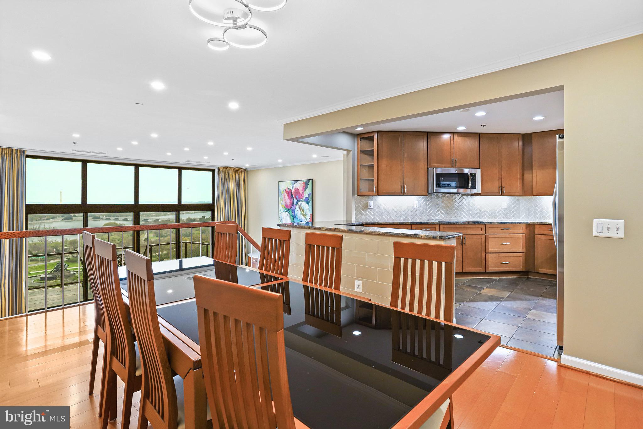 THE WESLIE - Residential