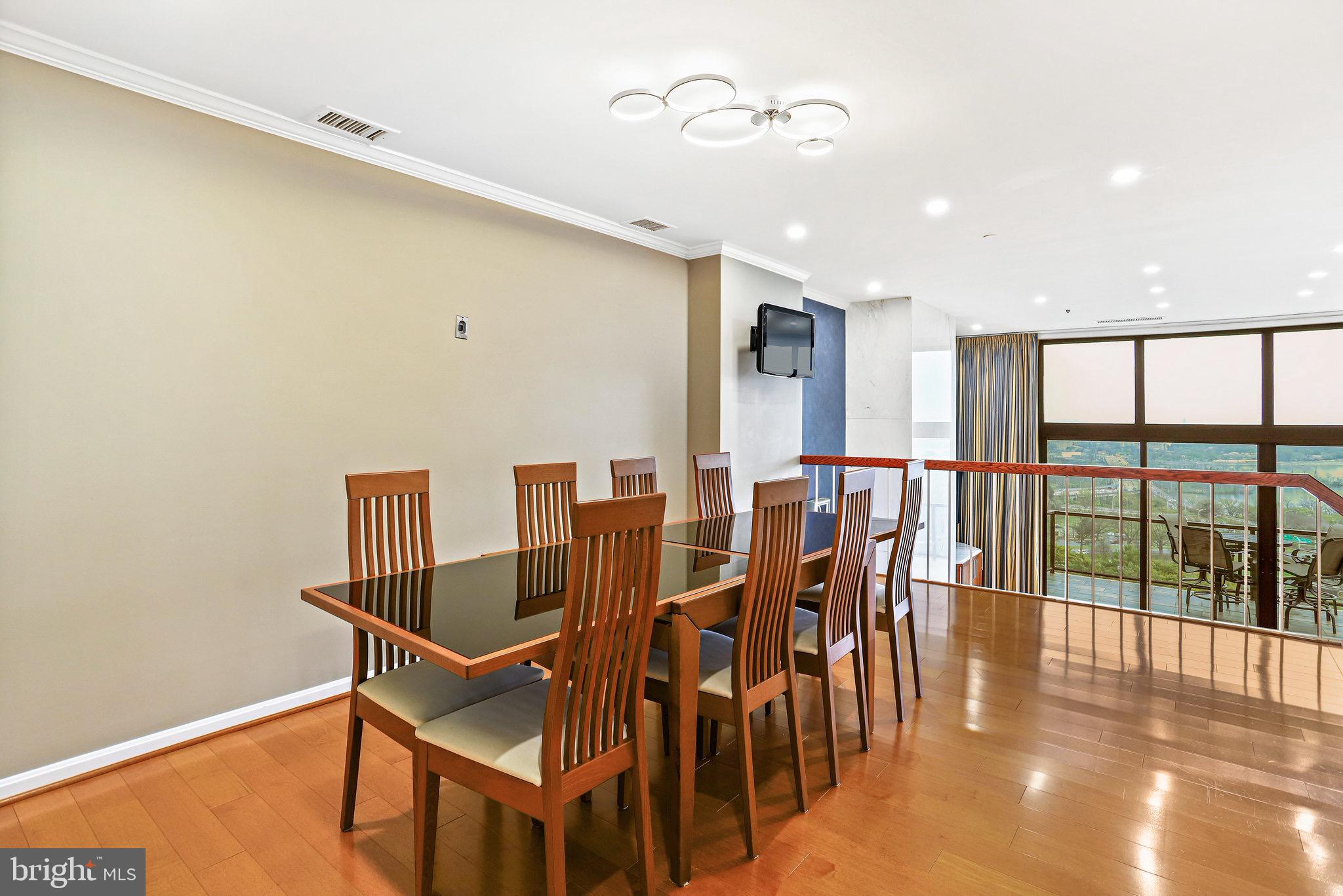 THE WESLIE - Residential