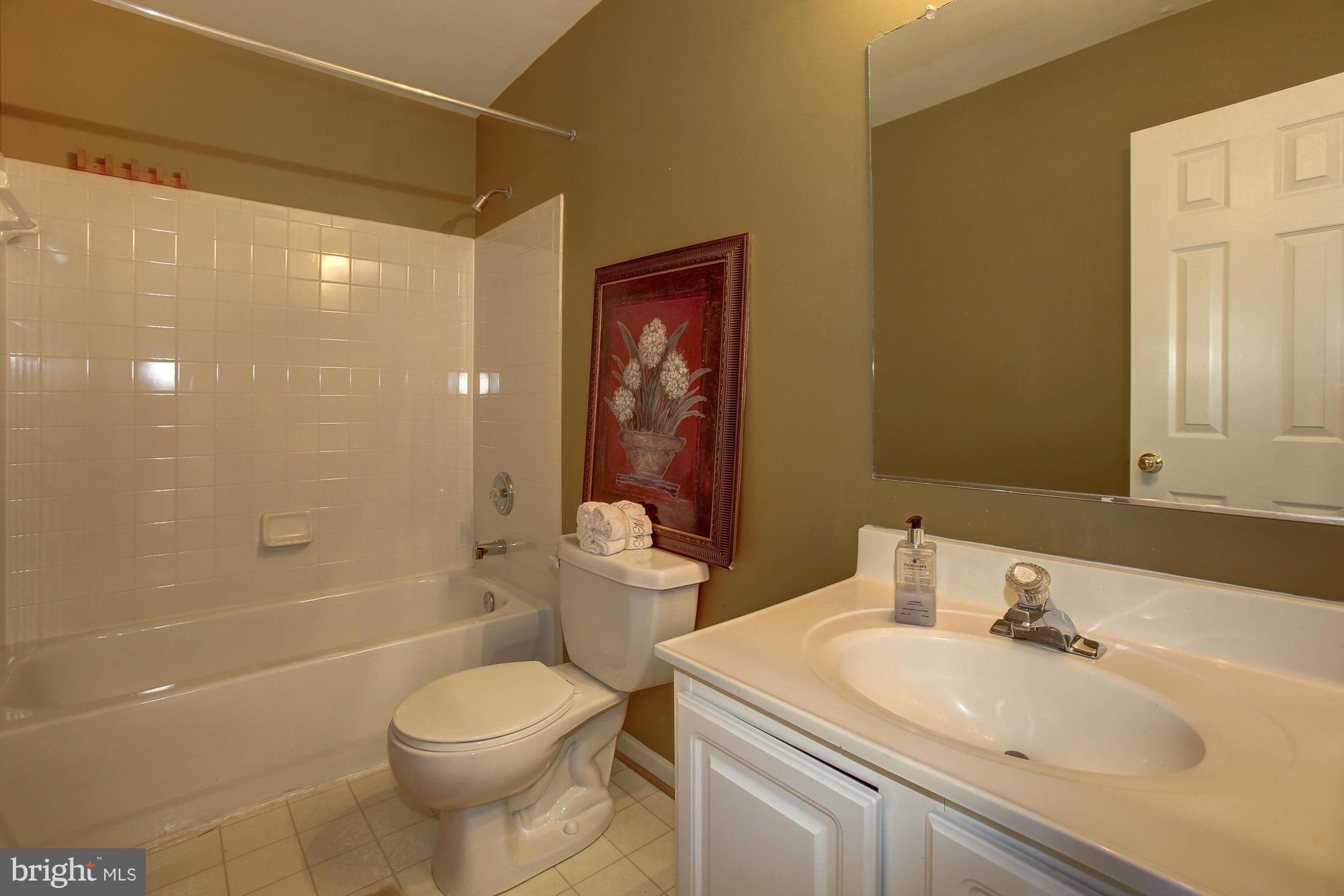 THE GLEN - Residential Lease