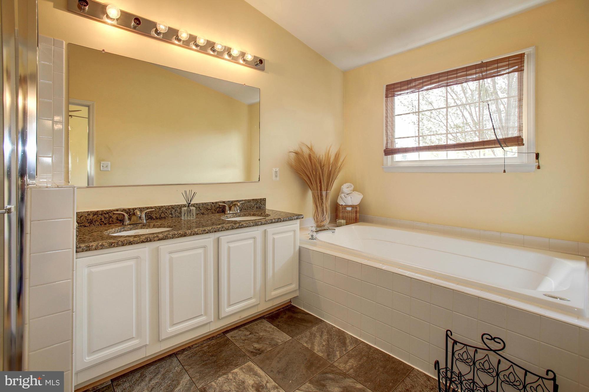 THE GLEN - Residential Lease