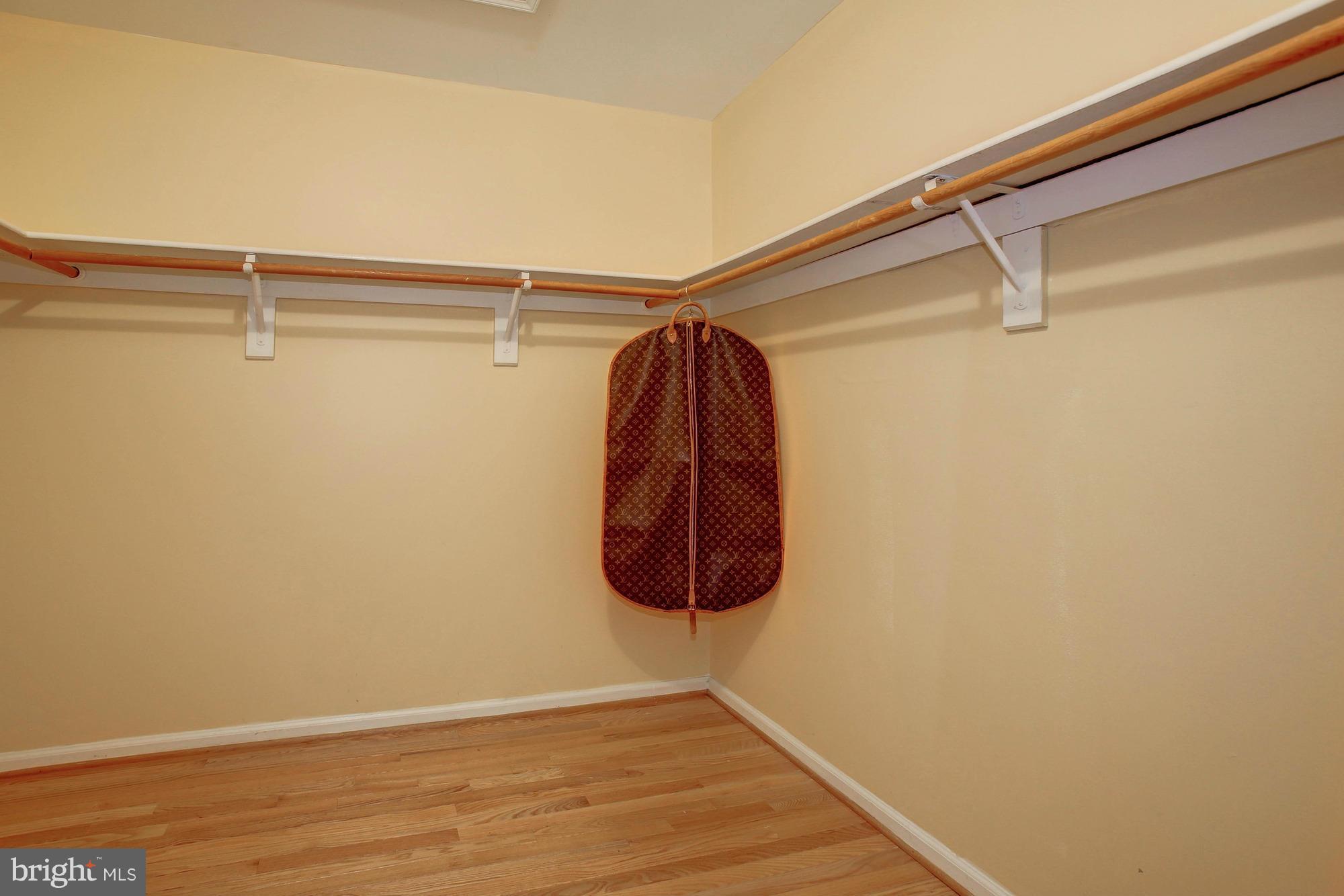 THE GLEN - Residential Lease