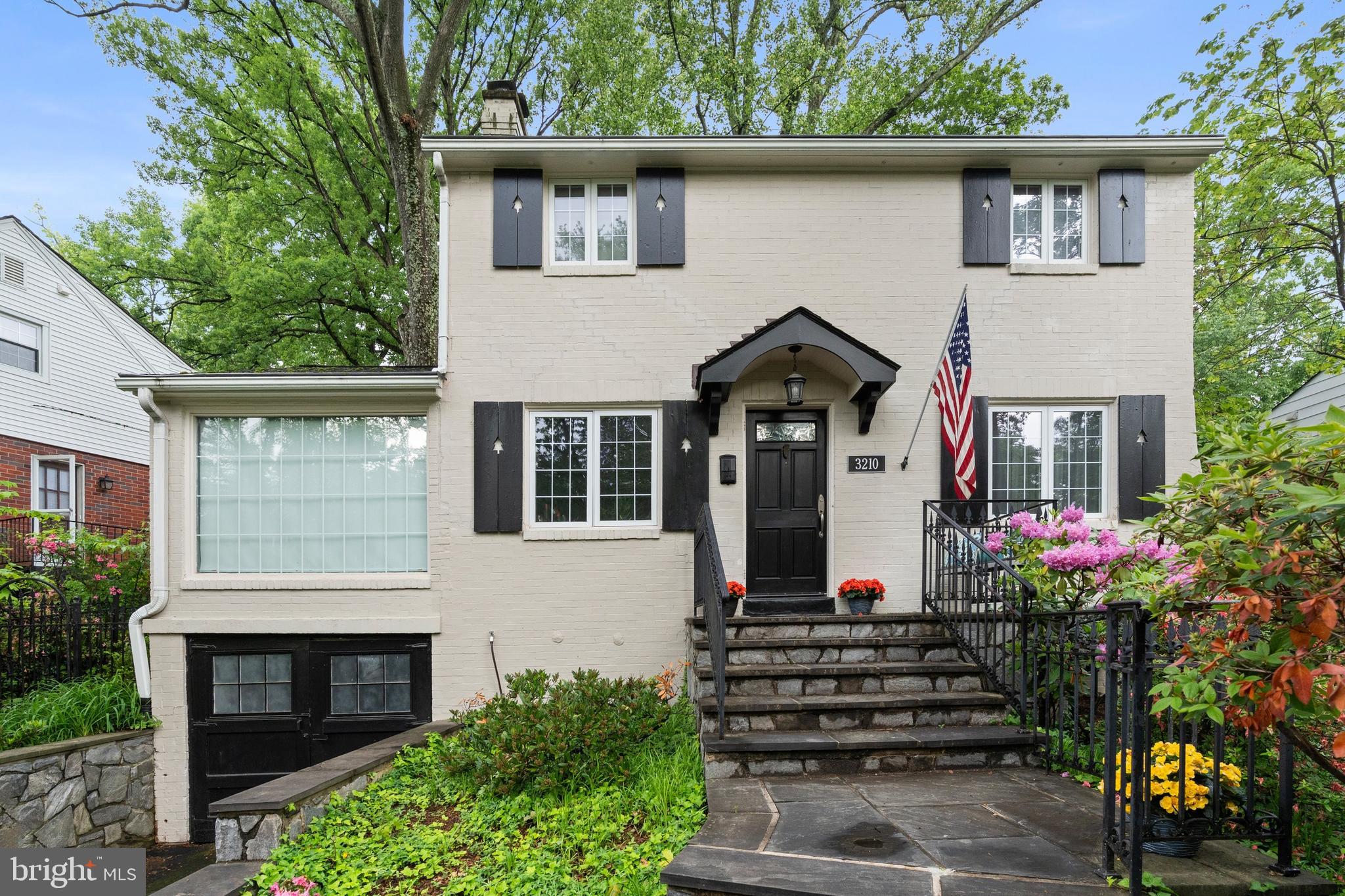 3210 OLD DOMINION BOULEVARD