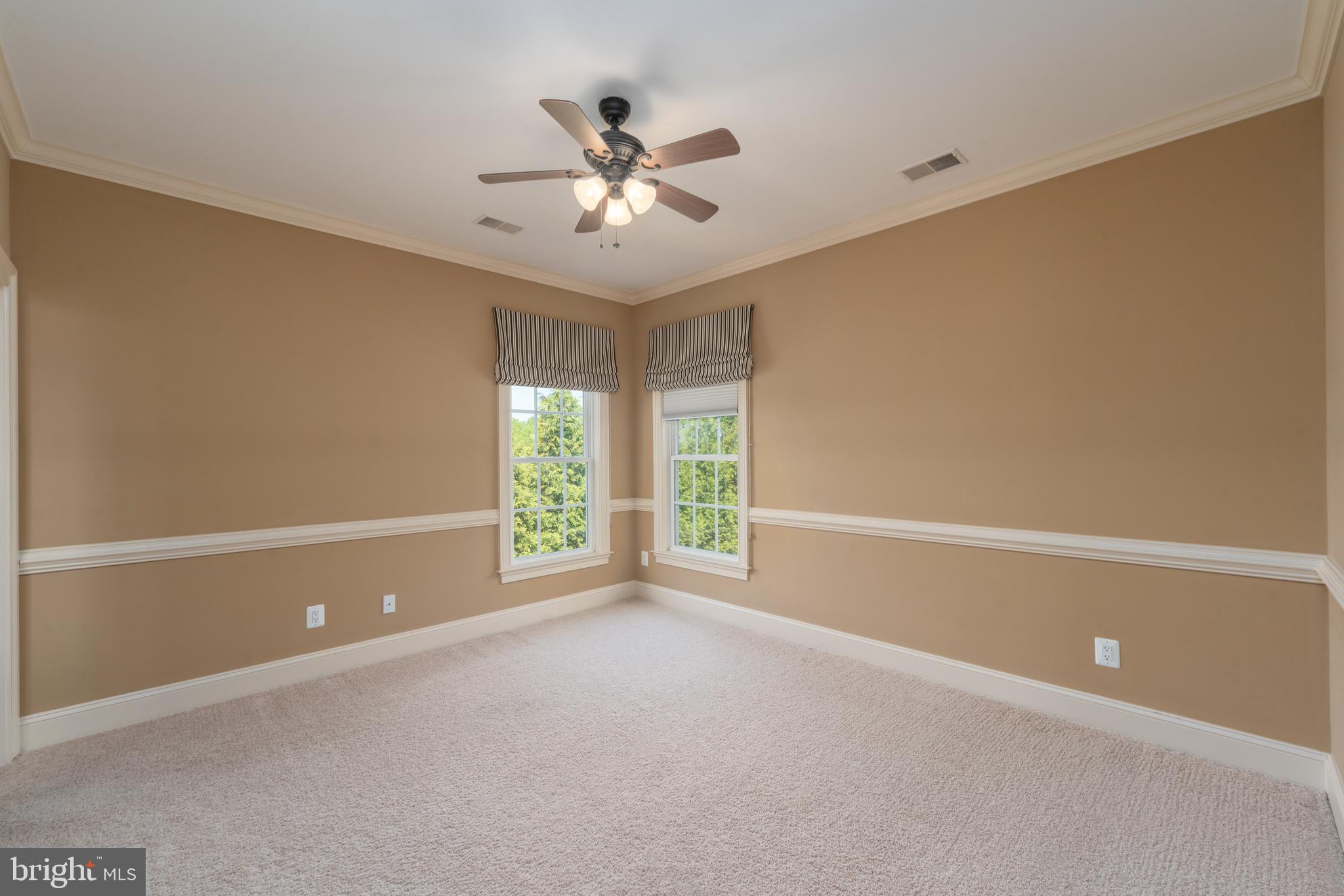 BRIAR KNOLL - Residential