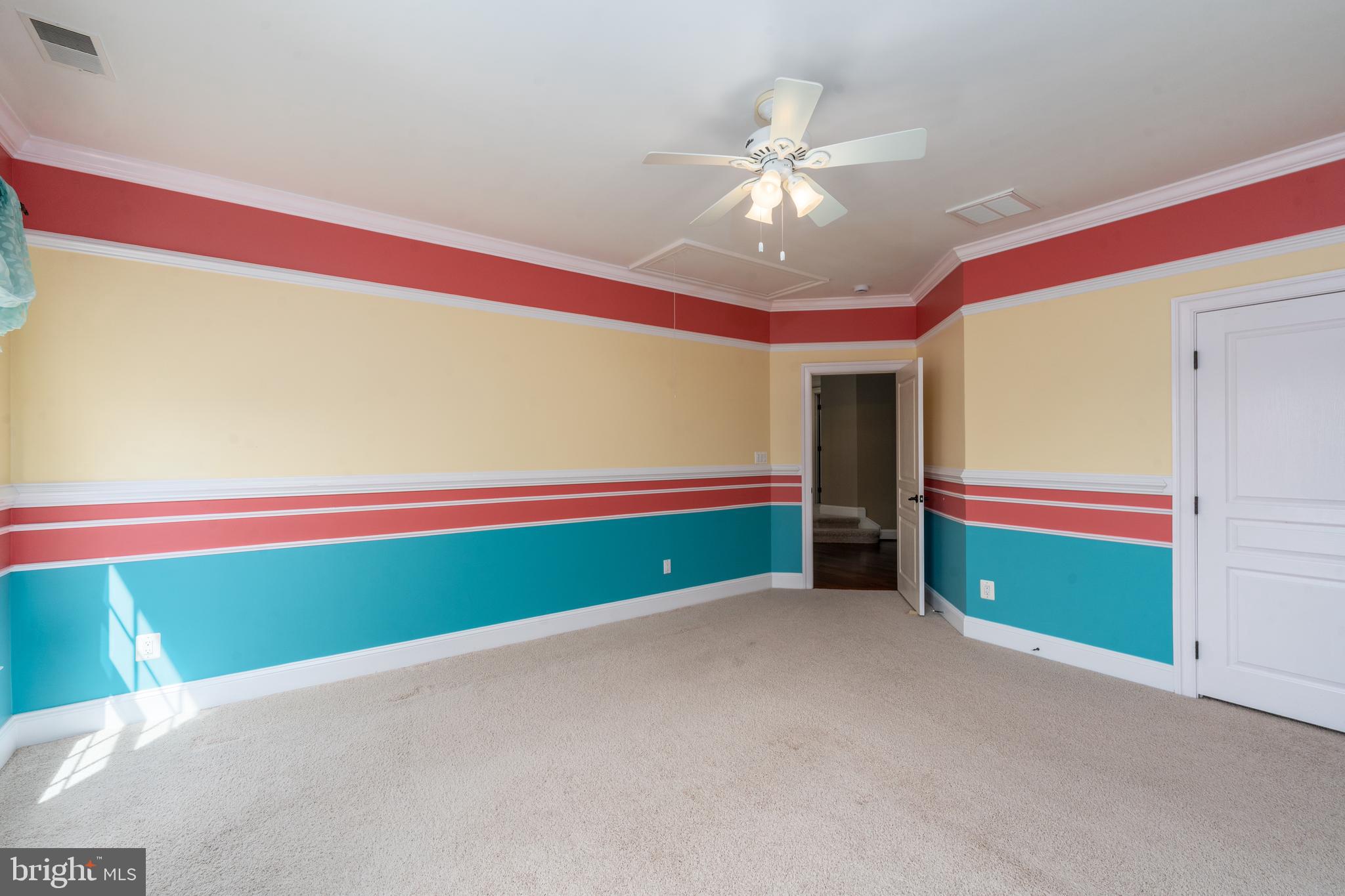 BRIAR KNOLL - Residential