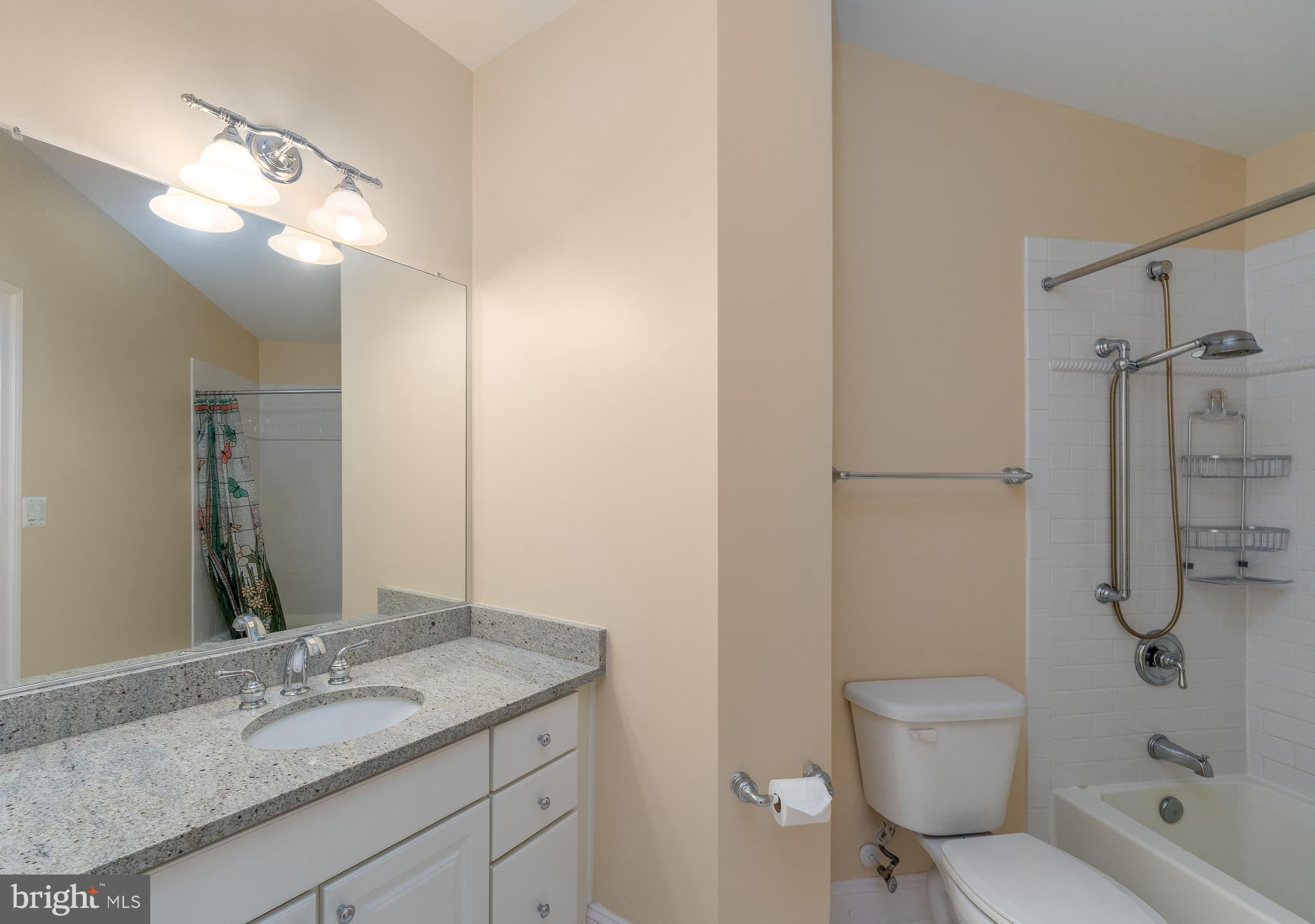 BRIAR KNOLL - Residential