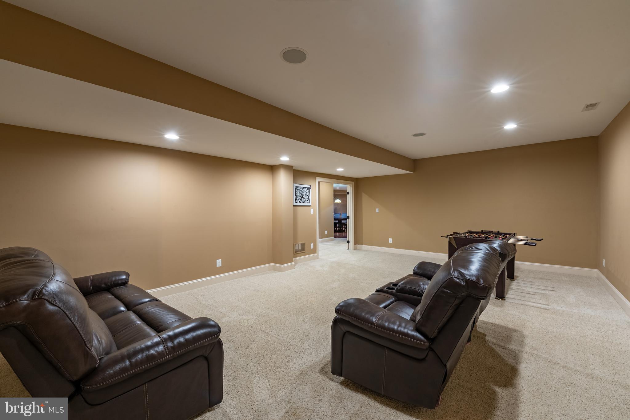 BRIAR KNOLL - Residential