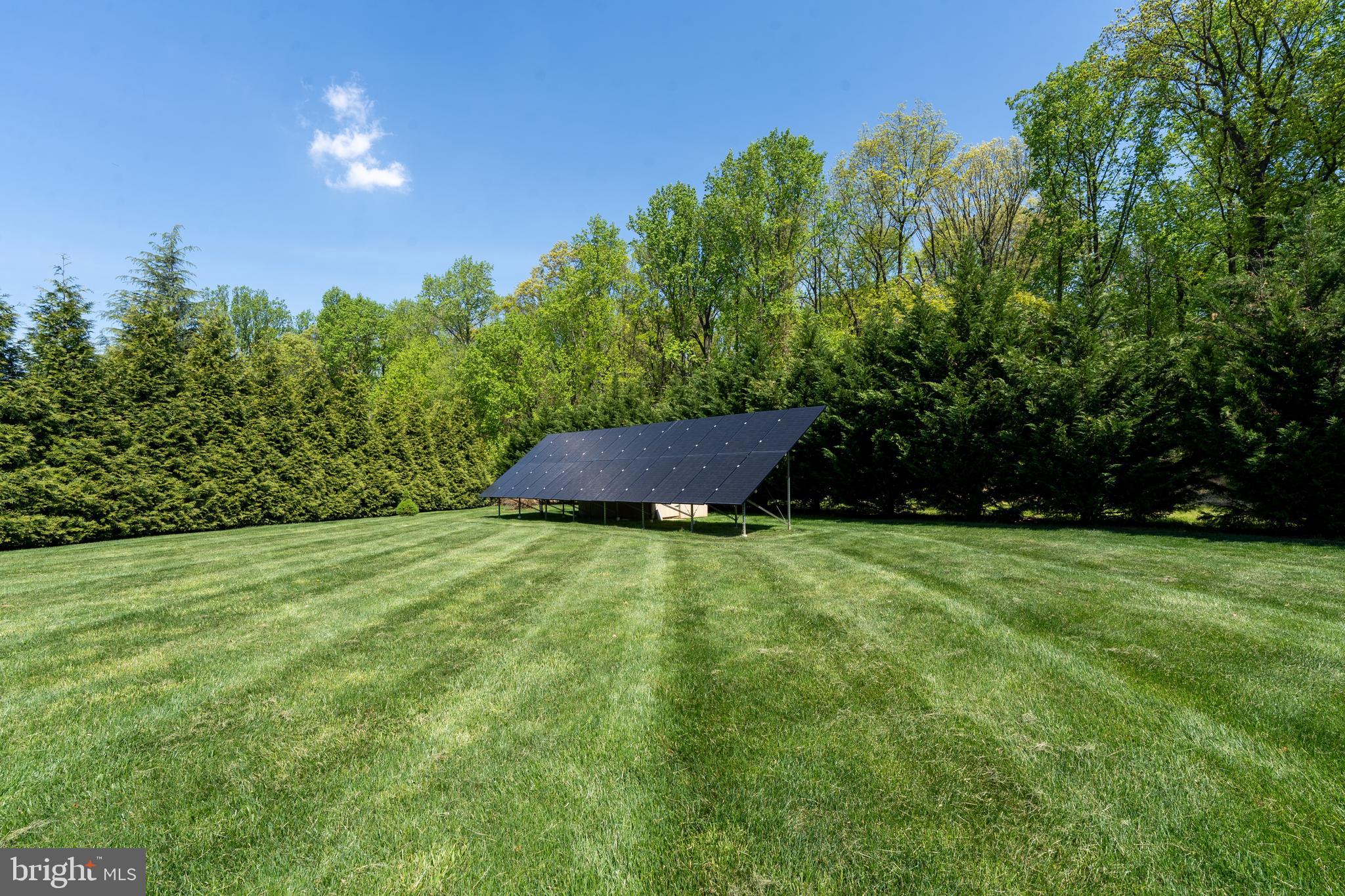 BRIAR KNOLL - Residential