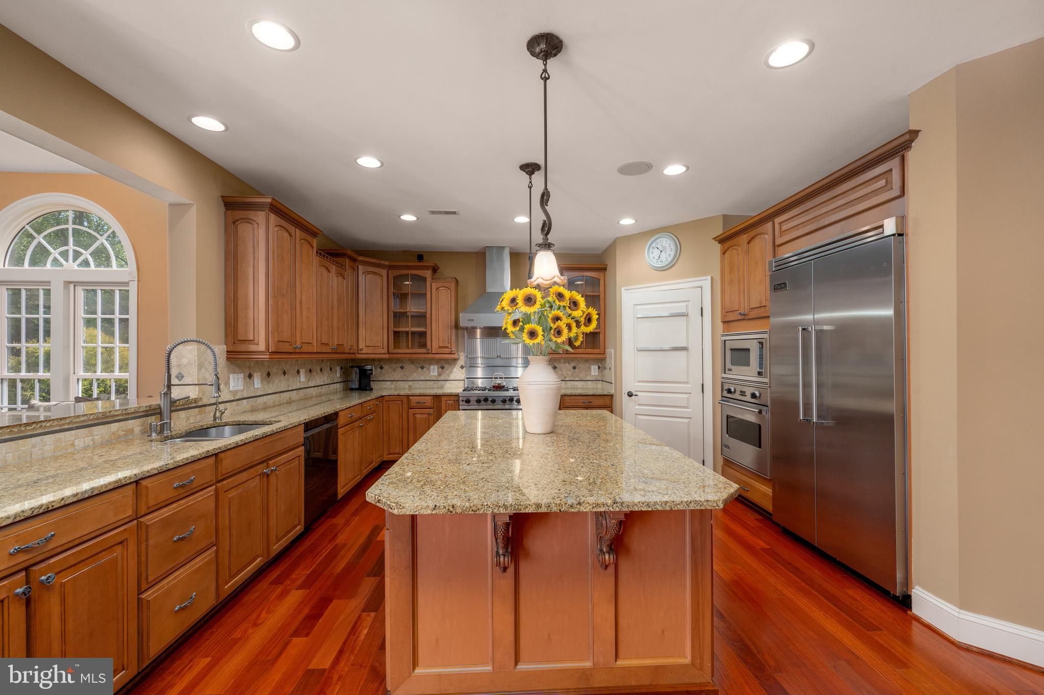 BRIAR KNOLL - Residential