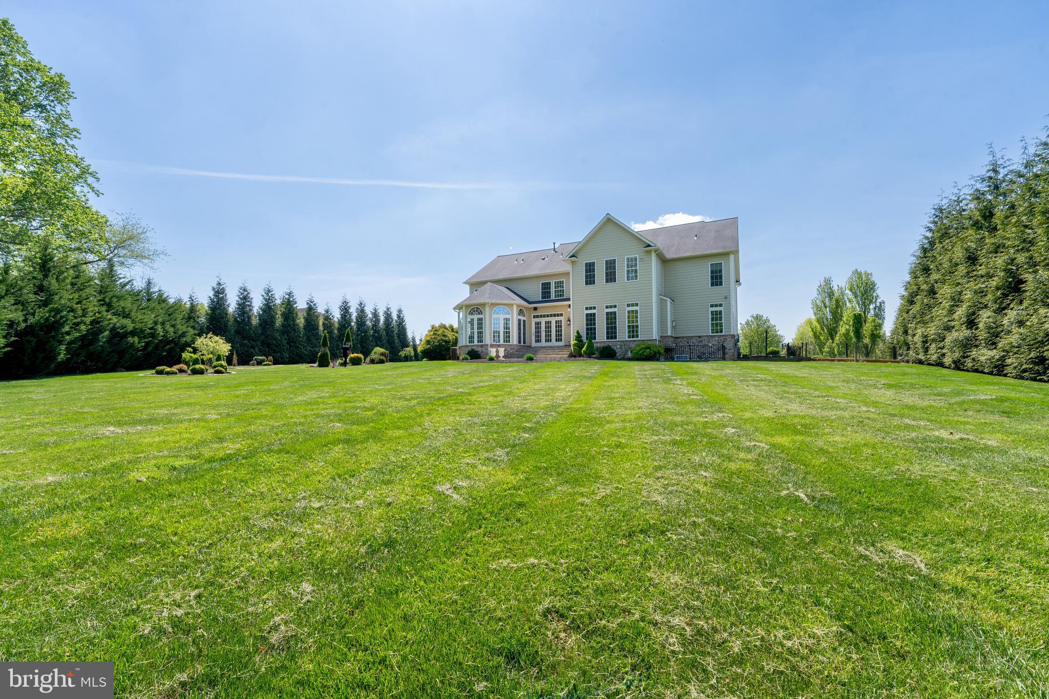 BRIAR KNOLL - Residential