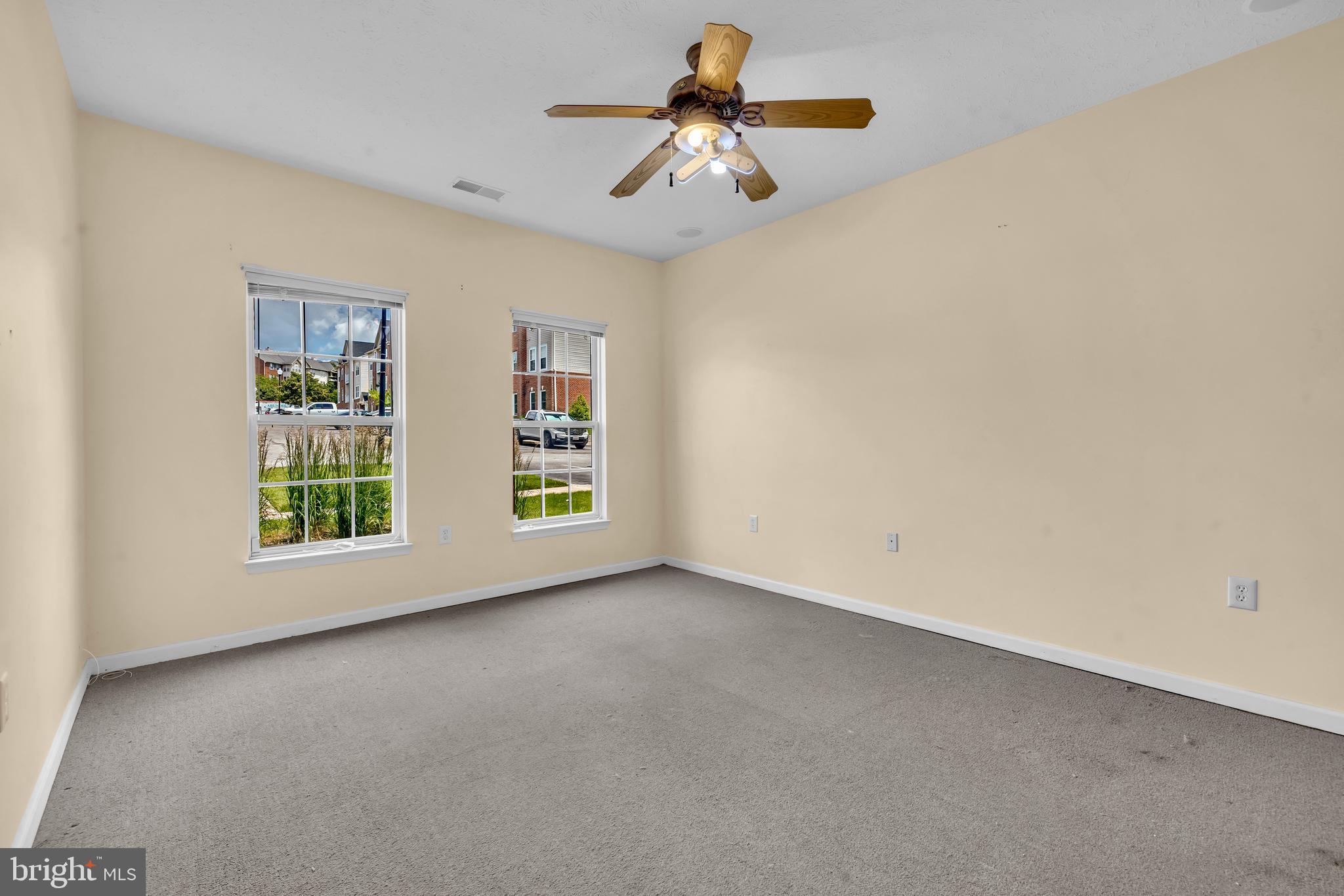 PINEY ORCHARD - Residential