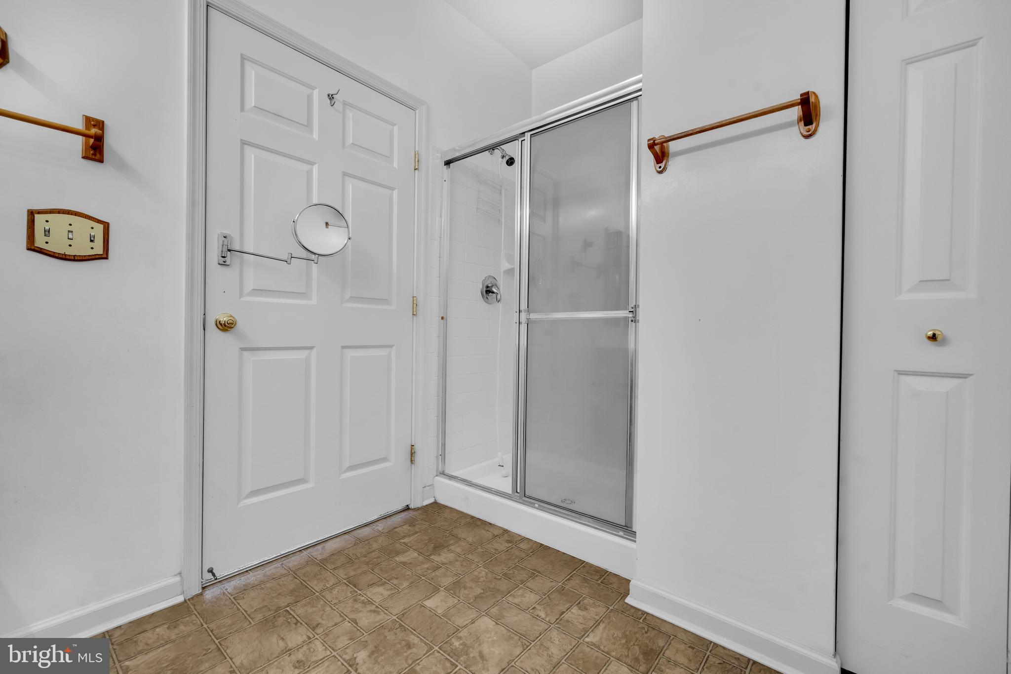 PINEY ORCHARD - Residential